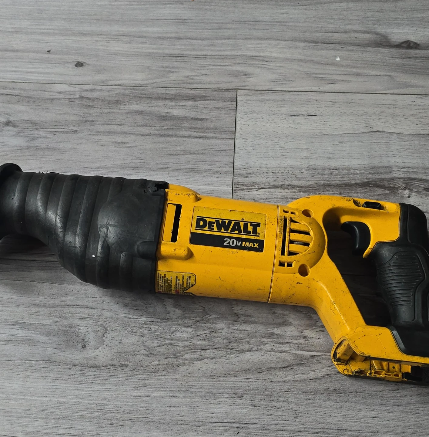 DeWalt 20V MAX Cordless Reciprocating Saw