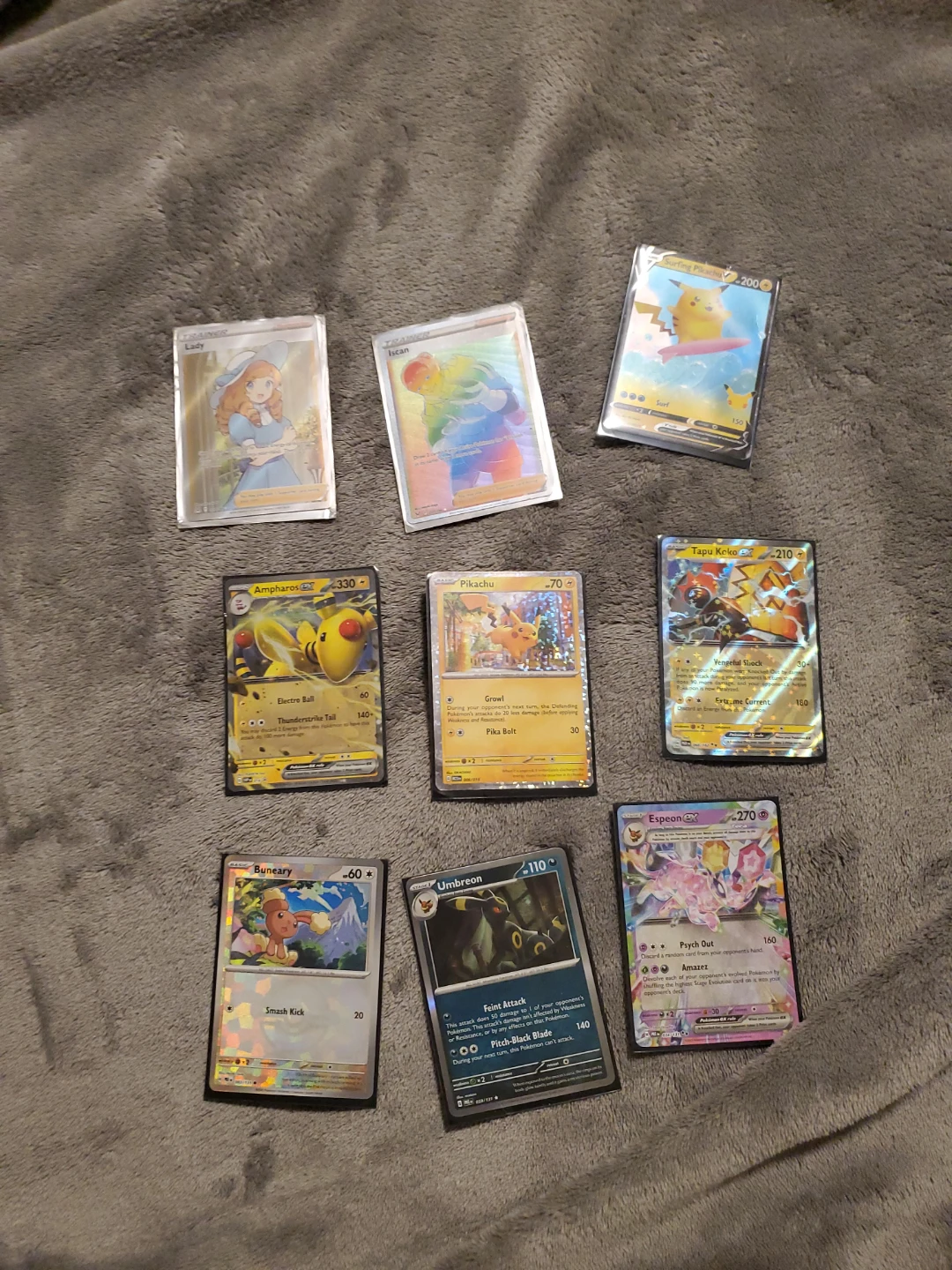 Pokemon Trading Cards Lot