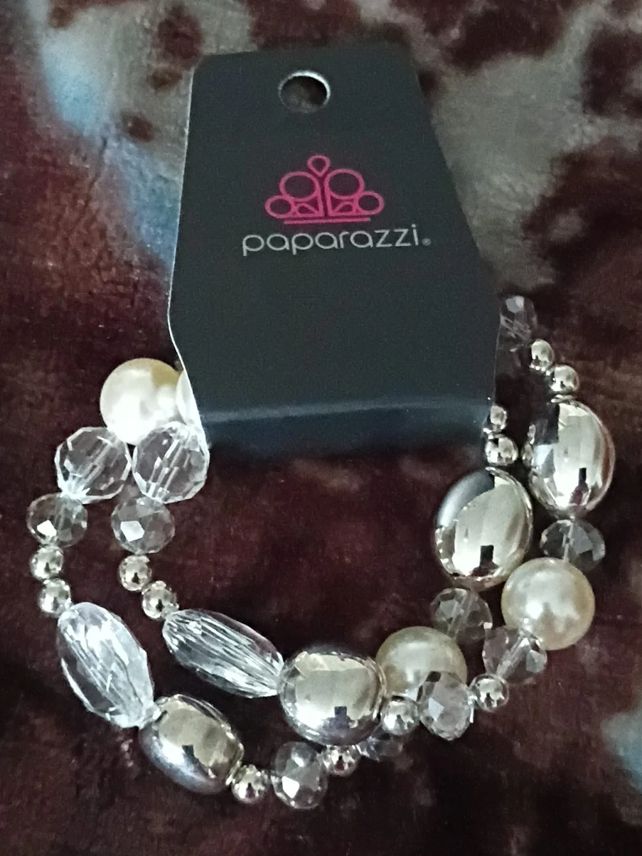 Paparazzi Bracelet Silver & Clear Beads