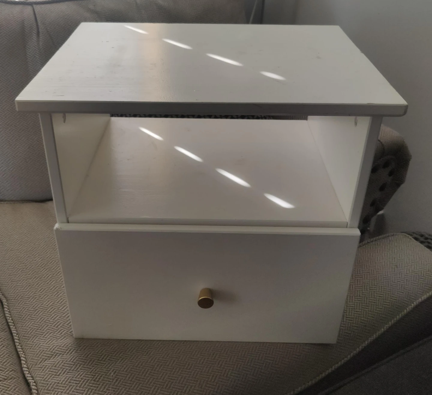 White End Table with Drawer