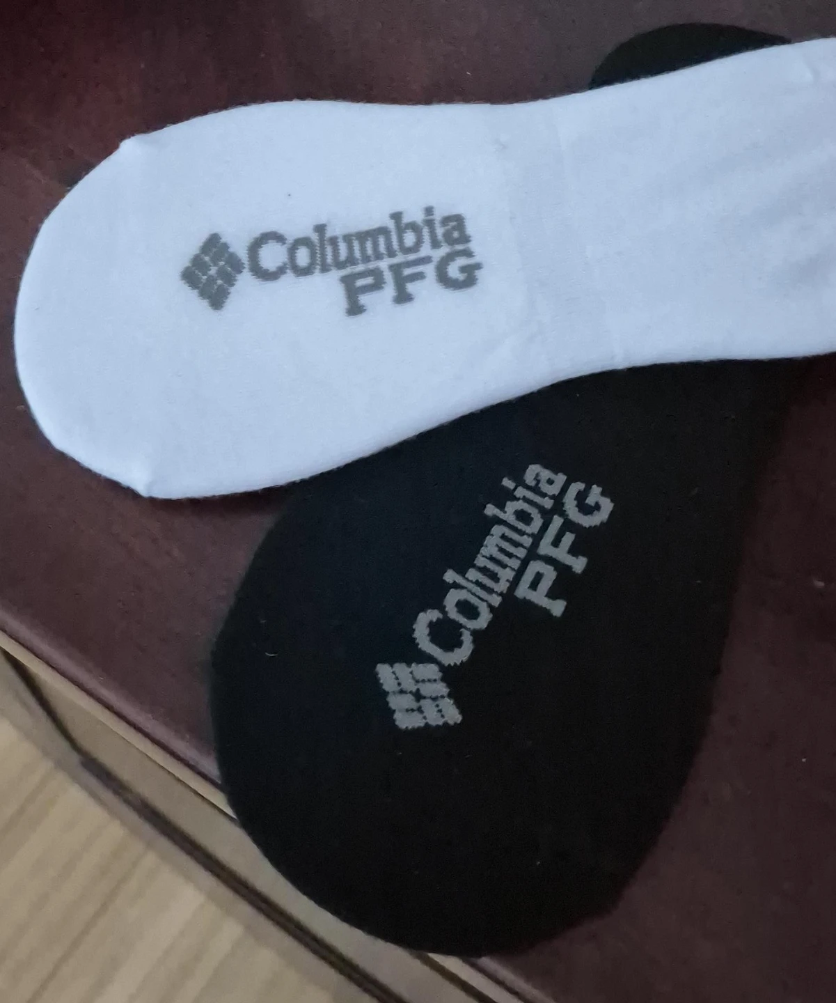 Columbia PFG Socks (2 Pairs) - White & Black