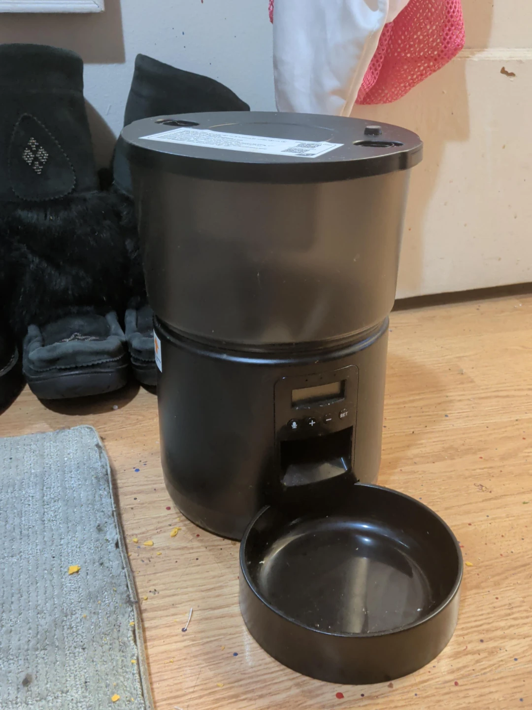 Automatic Pet Feeder