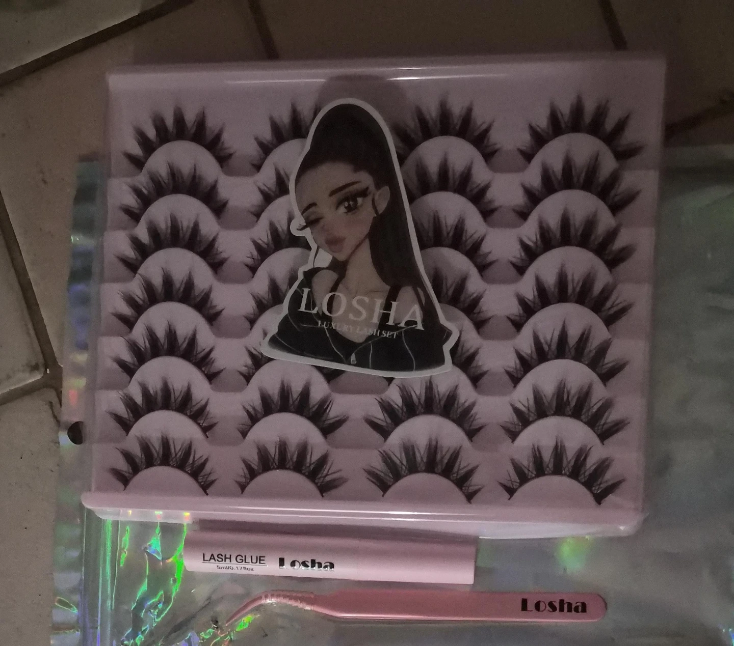 LOSHA Luxury Lash Set with Glue and Applicator