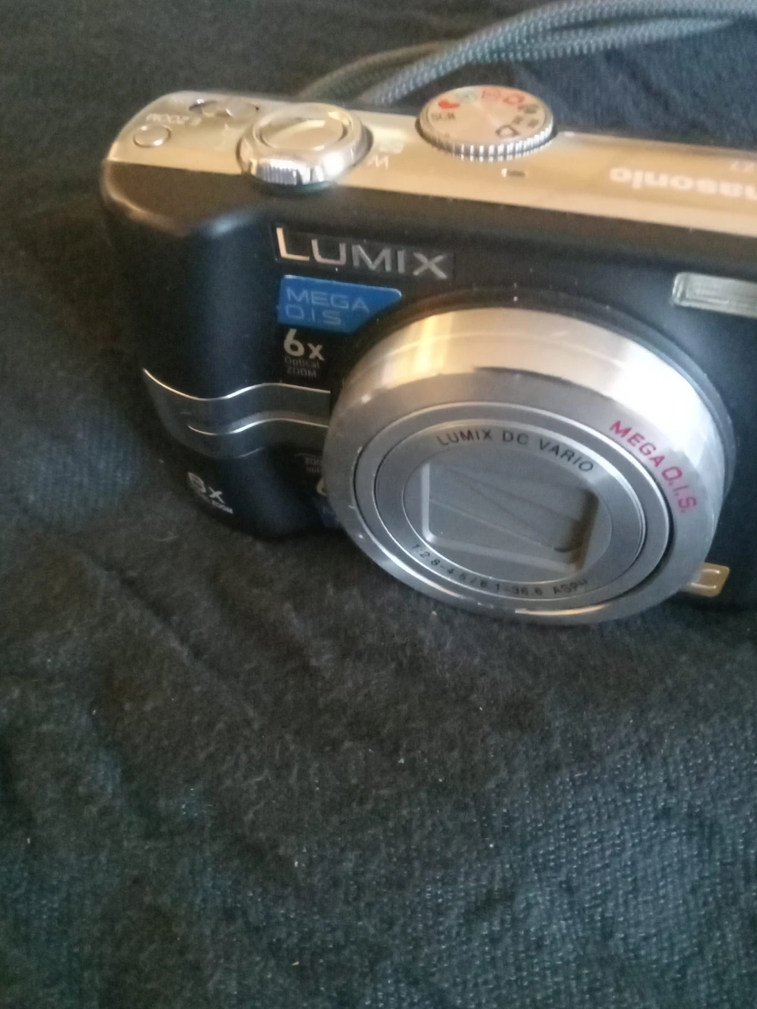 Panasonic Lumix DMC-FS10 Digital Camera