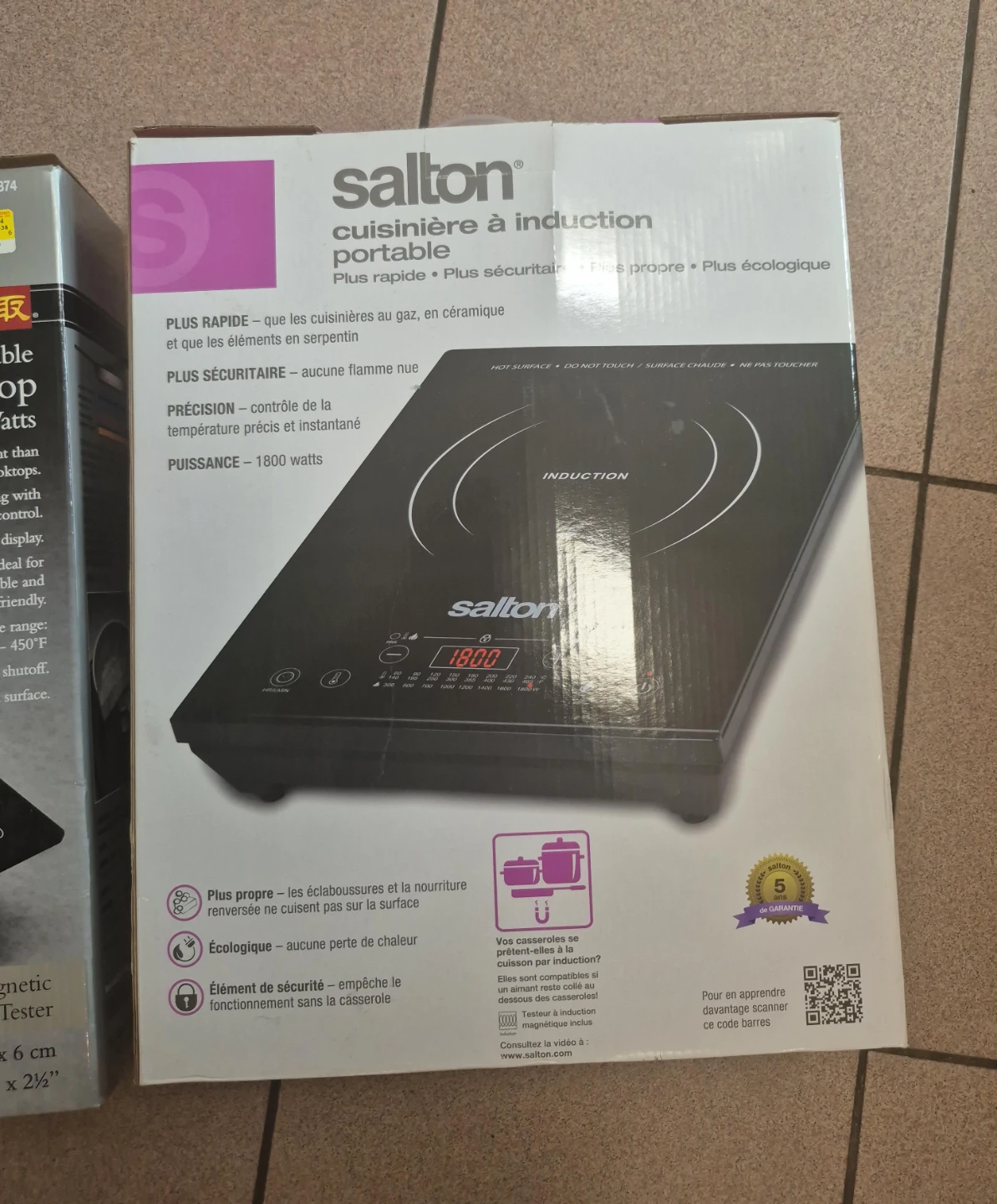 Salton Portable Induction Cooktop 1800W