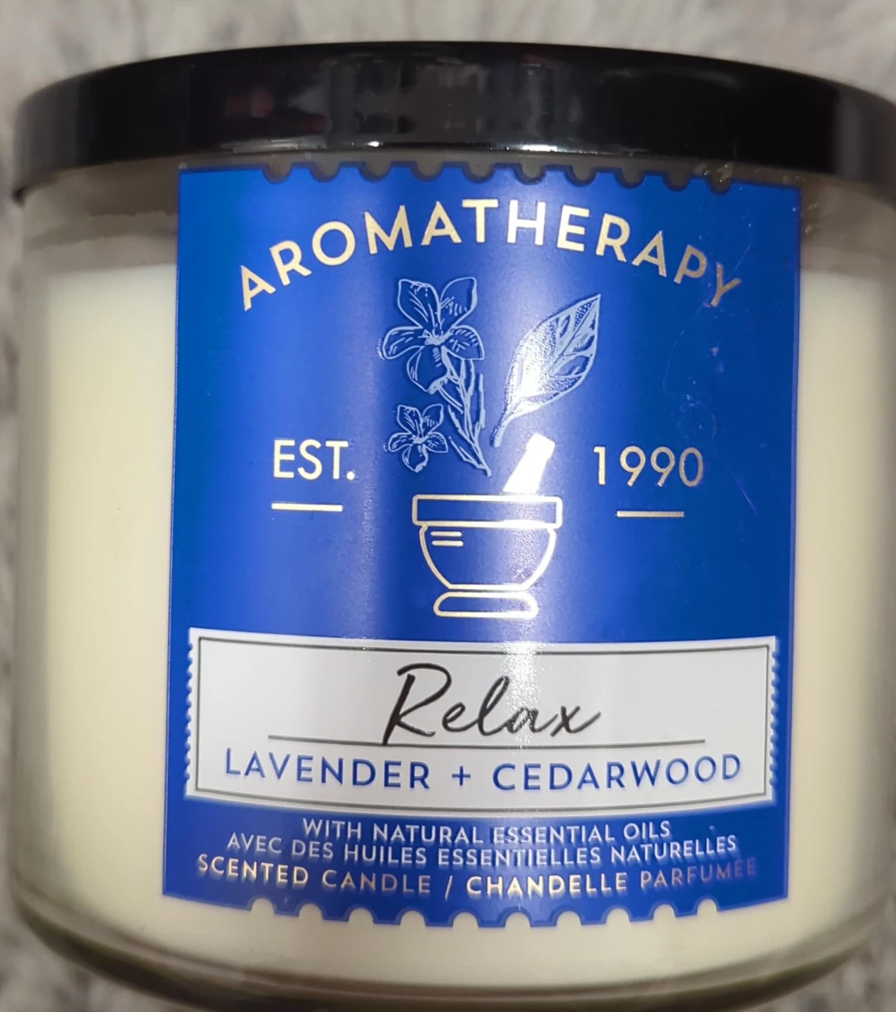 Bath & Body Works Aromatherapy Relax Scented Candle