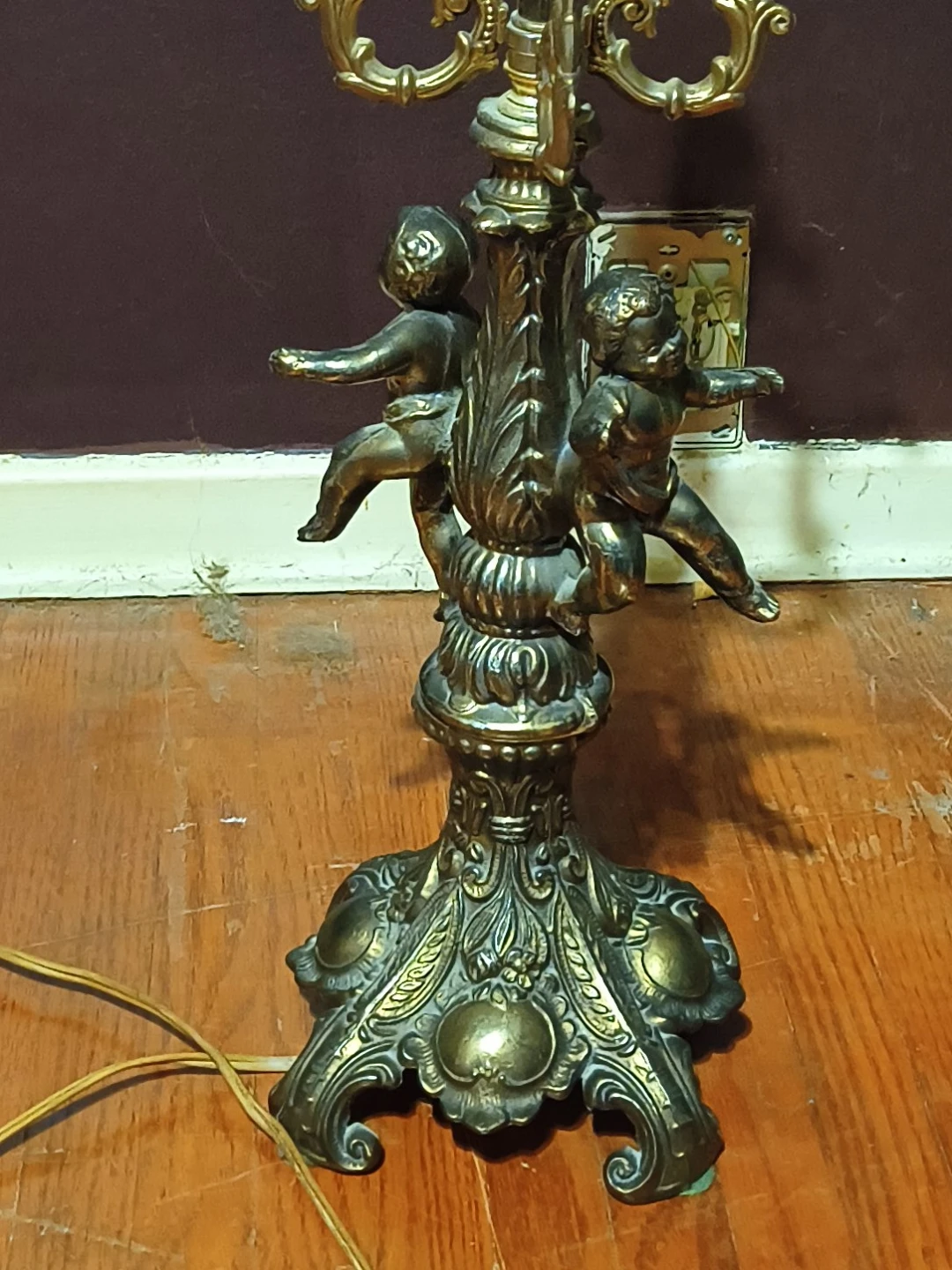 Vintage Cherub Table Lamp