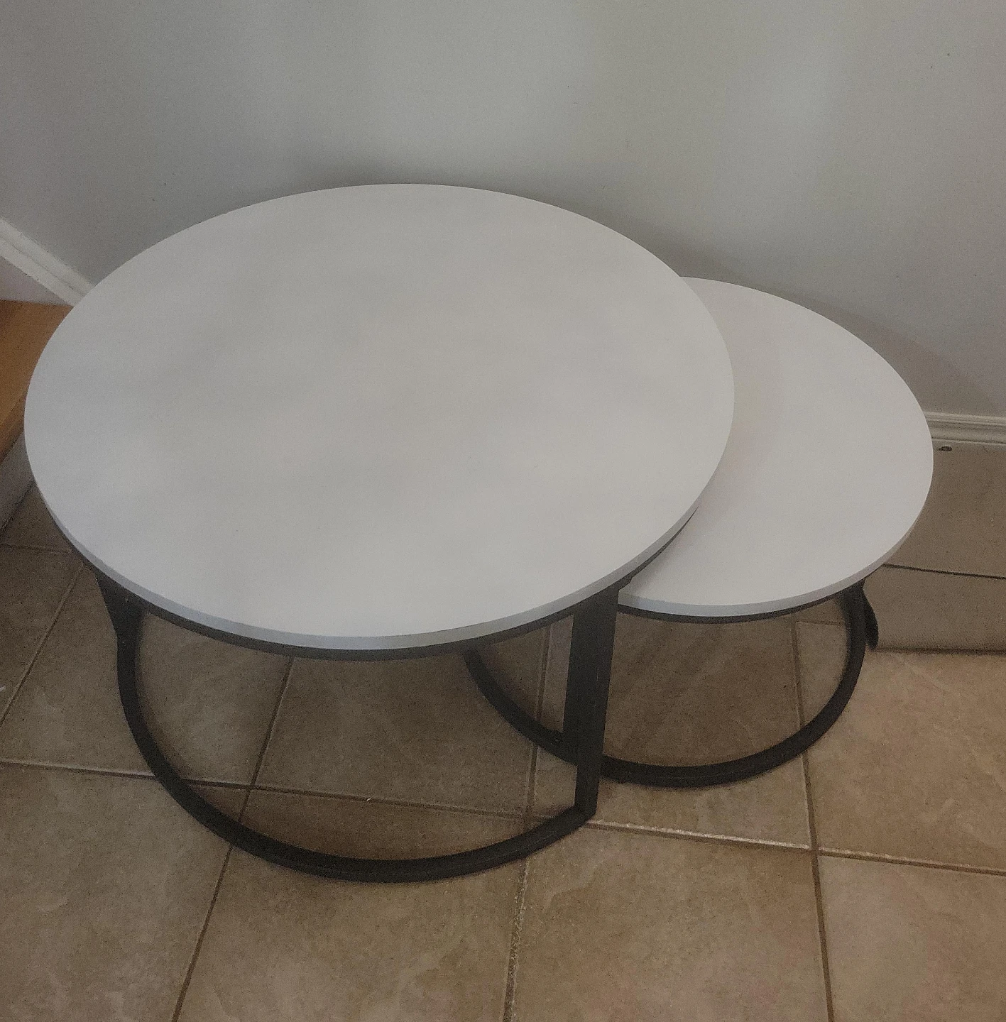 White Nesting Coffee Tables