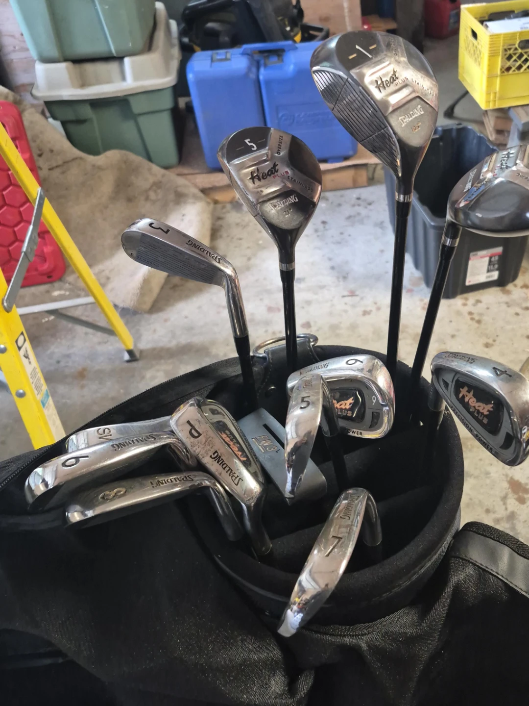 Spalding Heat Plus Golf Club Set