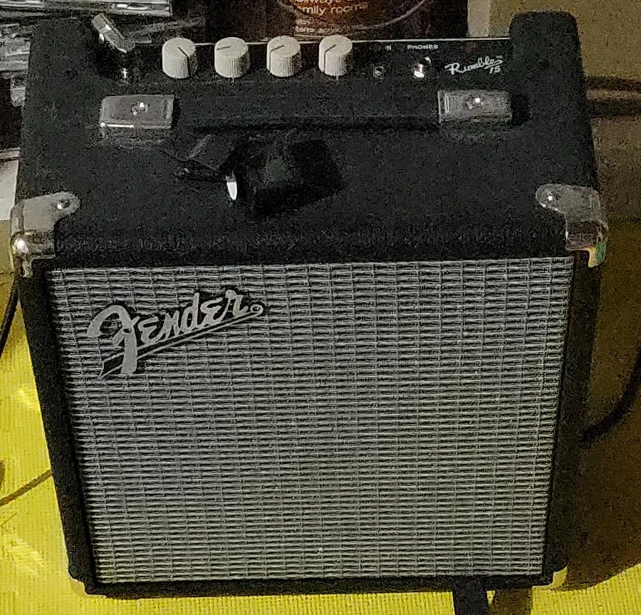 Fender Rumble 15 Bass Amp