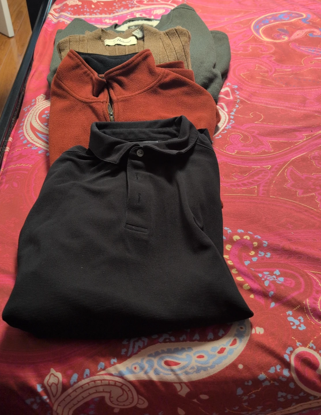 Bundle of Men's Tops $30 for 4