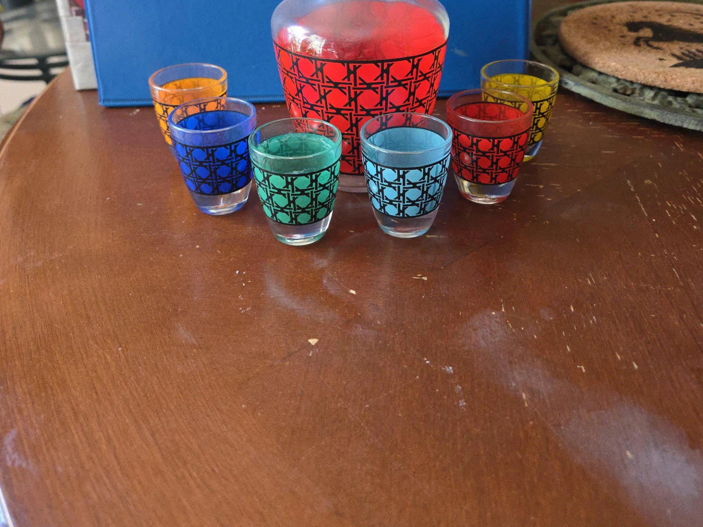 Vintage Glass Decanter and 6 Shot Glasses Set - photo 2