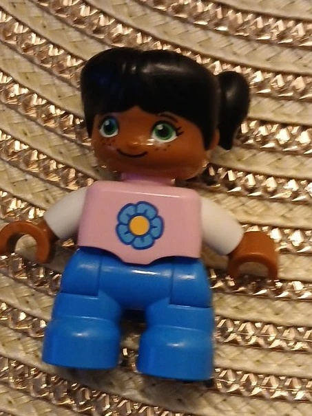 Duplo Figure - Girl with Flower Shirt