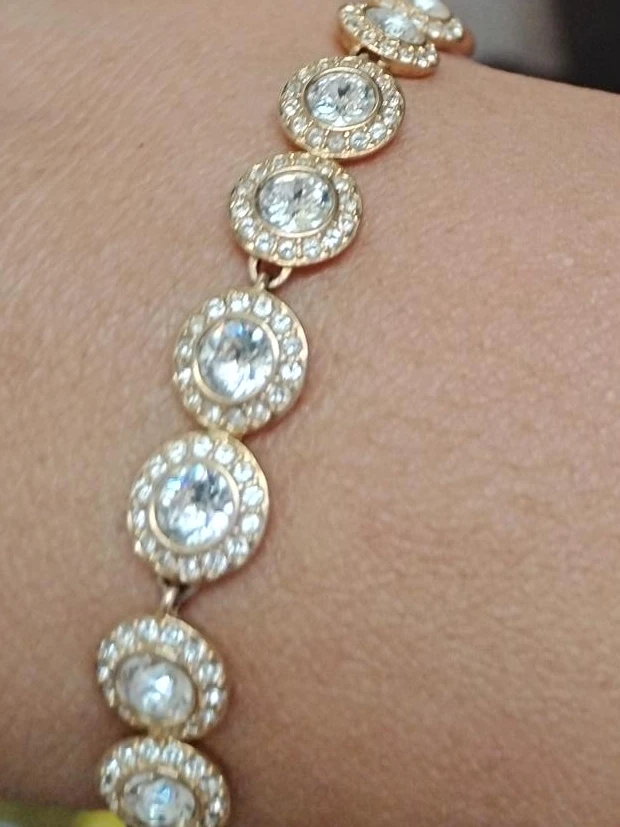 Gold-tone bracelet with clear stones