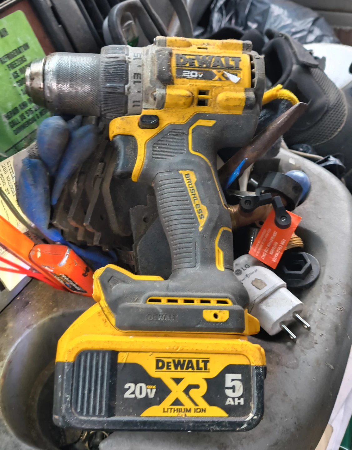 DeWalt 20V MAX XR Cordless Brushless Drill/Driver