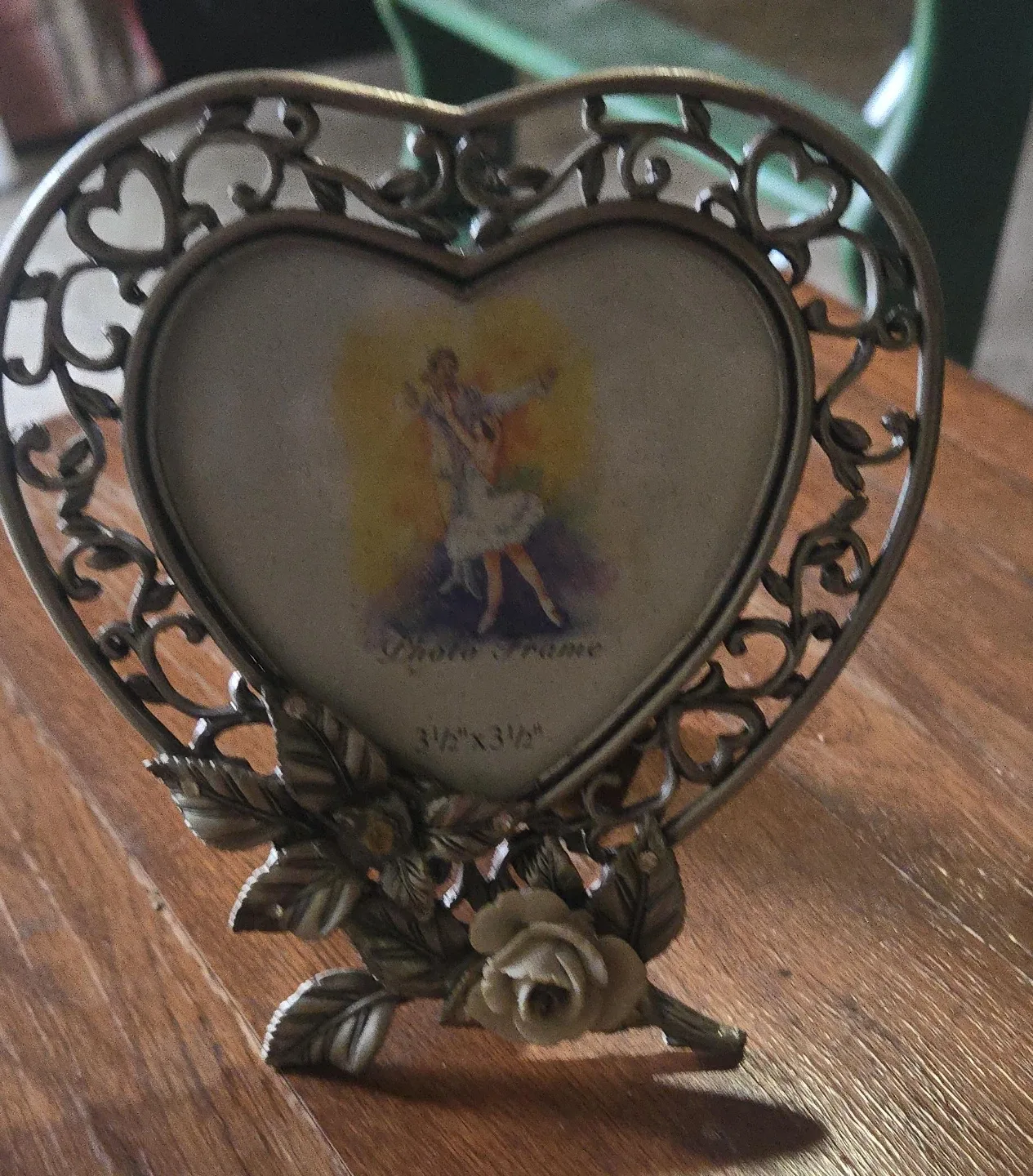 Heart Shaped Photo Frame with Dancing Couple Print