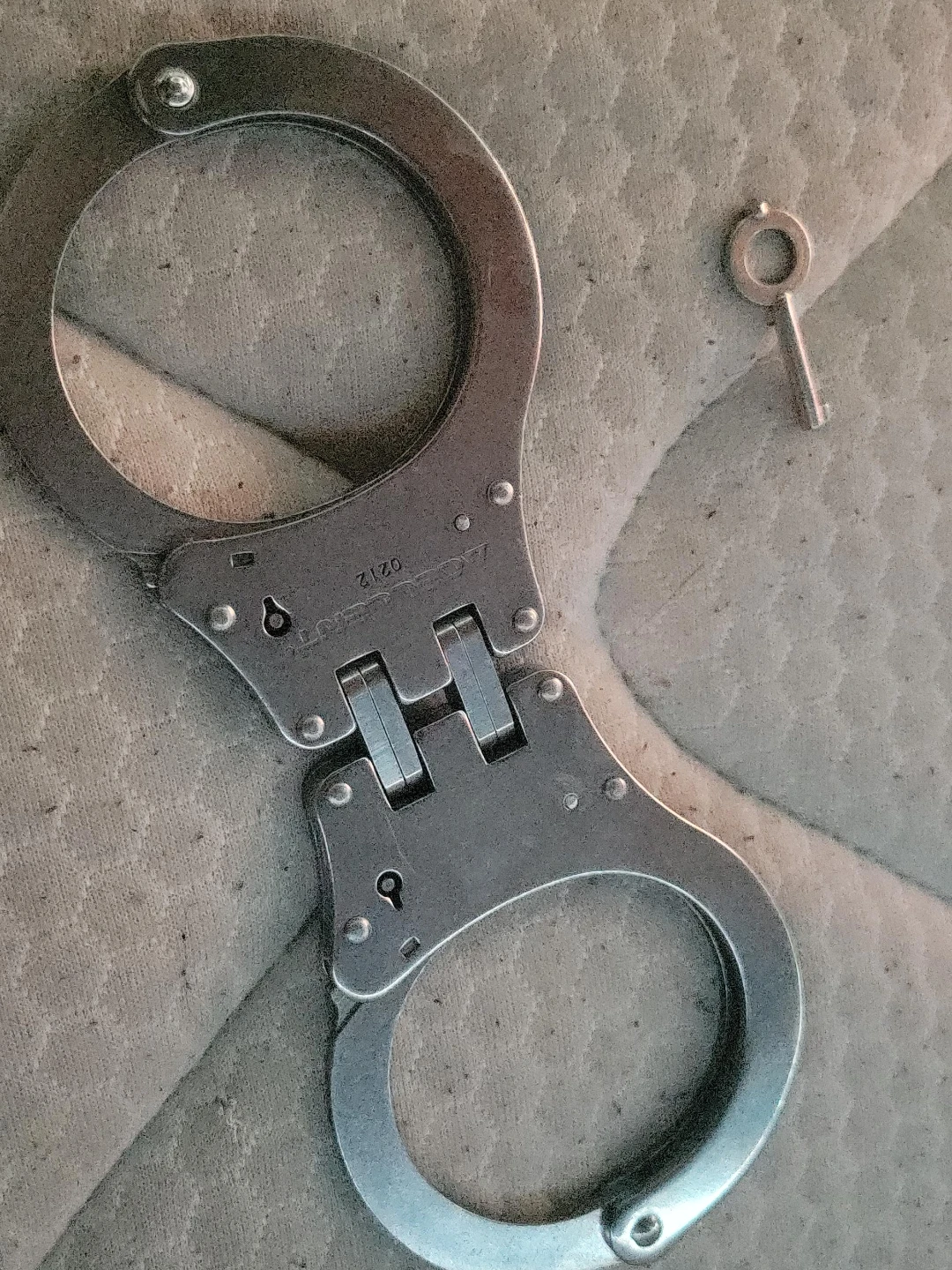 Peerless Handcuffs with Key