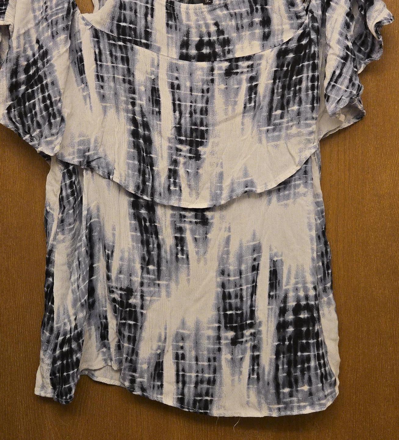 Women's Tie-Dye Off-the-Shoulder Top