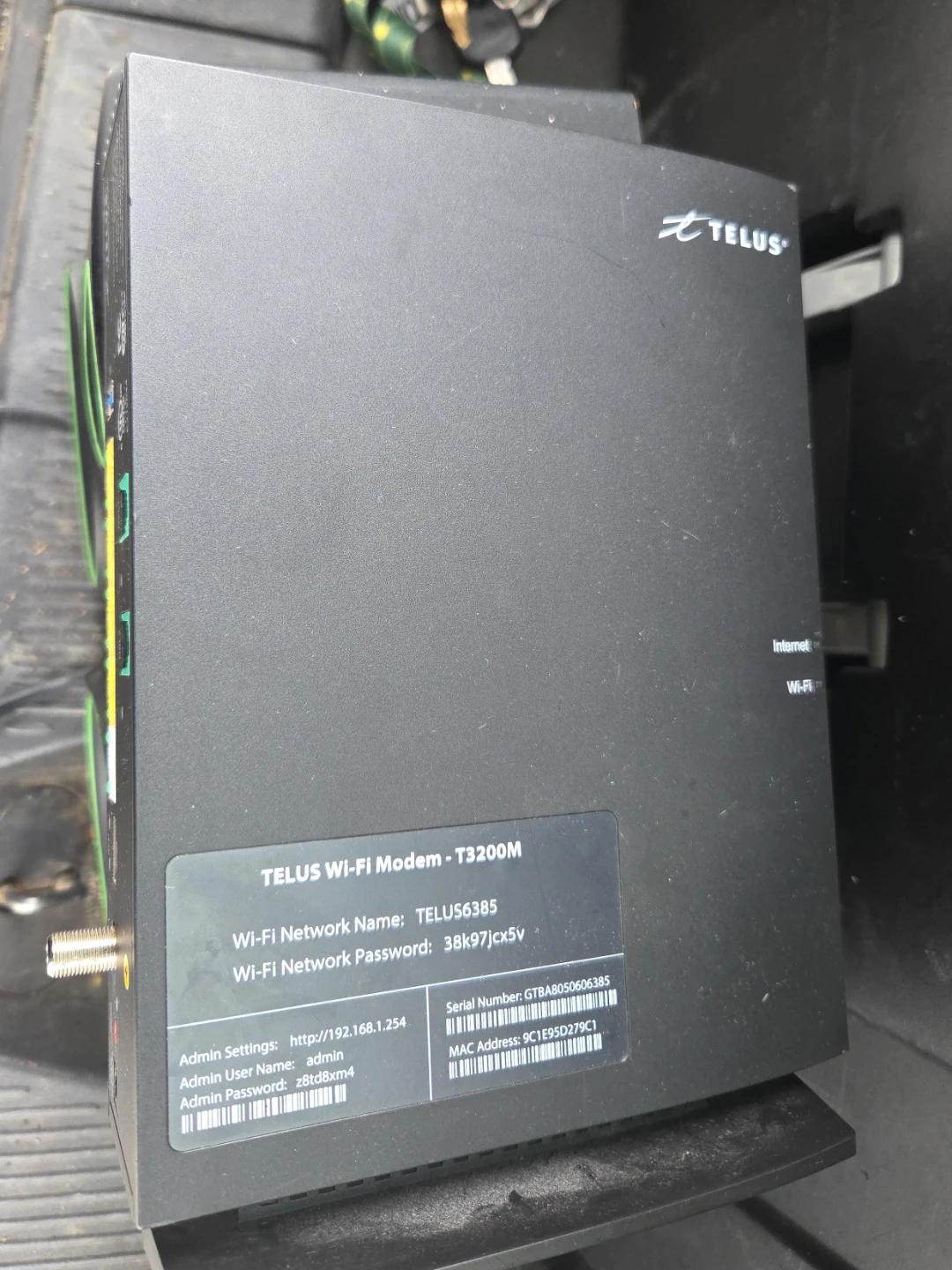 TELUS Wi-Fi Modem - T3200M