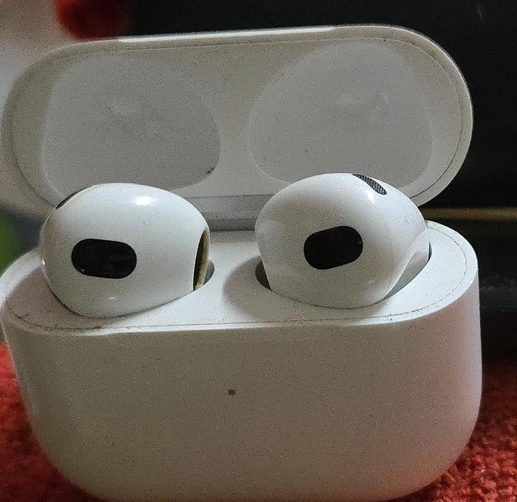 Apple AirPods 3rd Generation