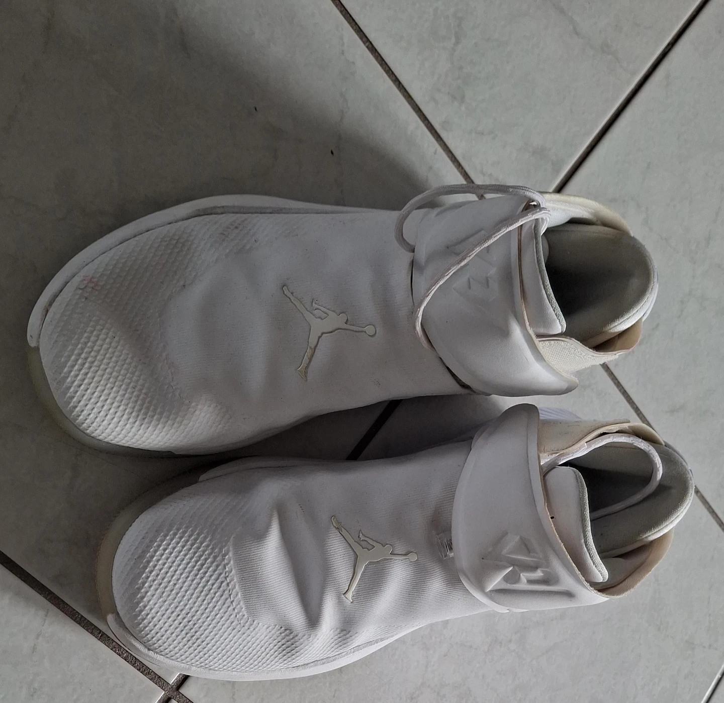 White Jordan Basketball Shoes