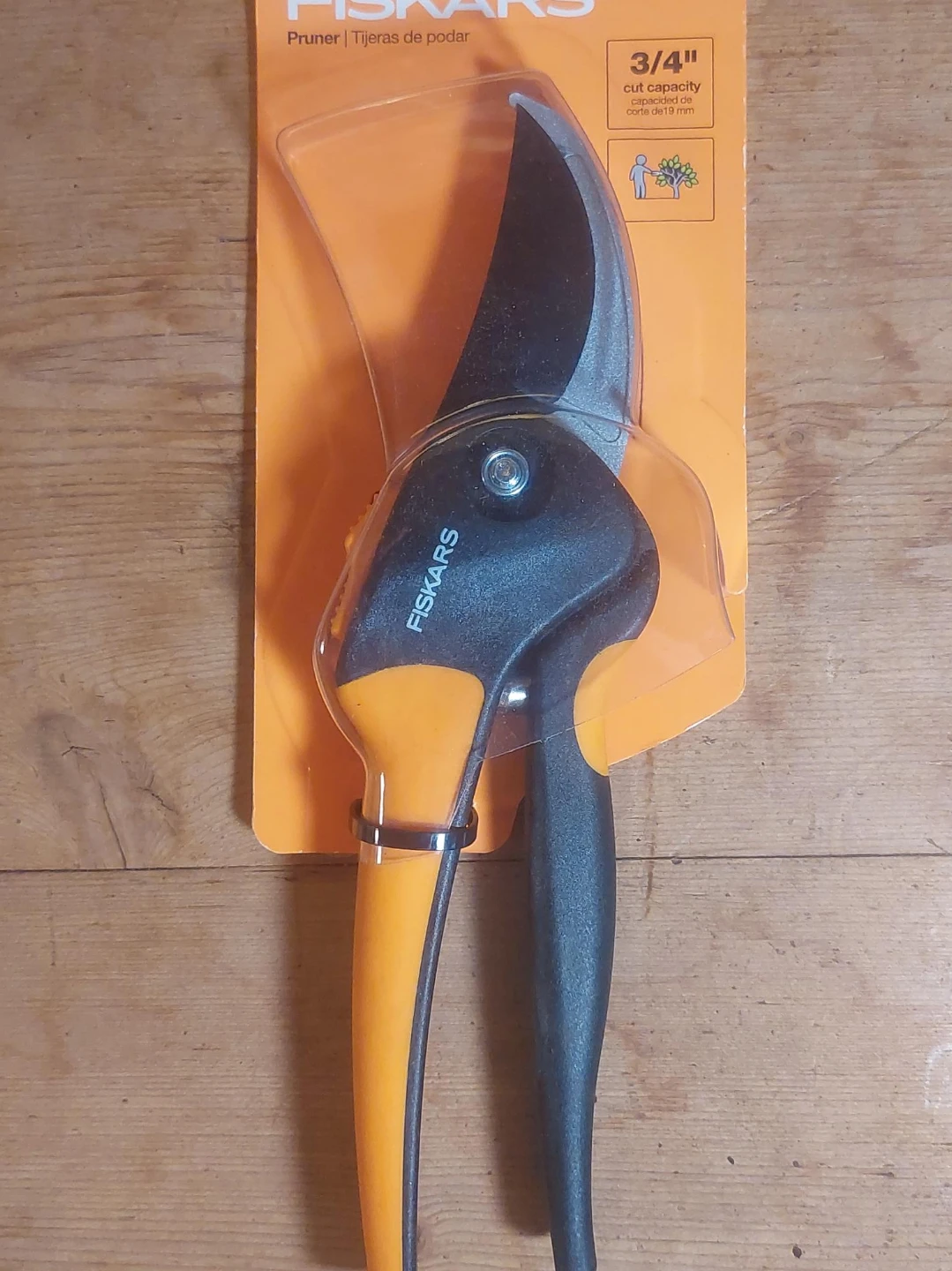 Fiskars 3/4" Bypass Pruner