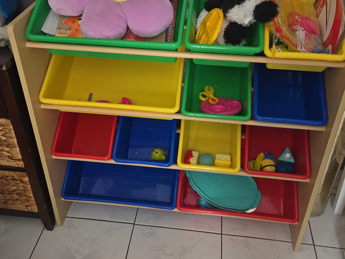 Kid's Toy Organizer Shelf with Storage Bins