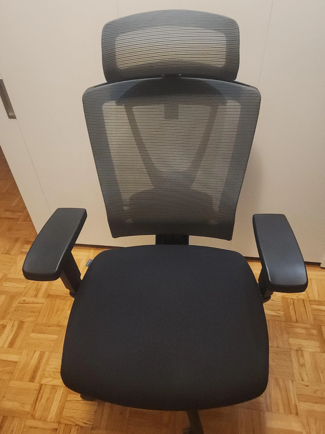 Ergonomic Office Chair with Headrest - Herman Miller