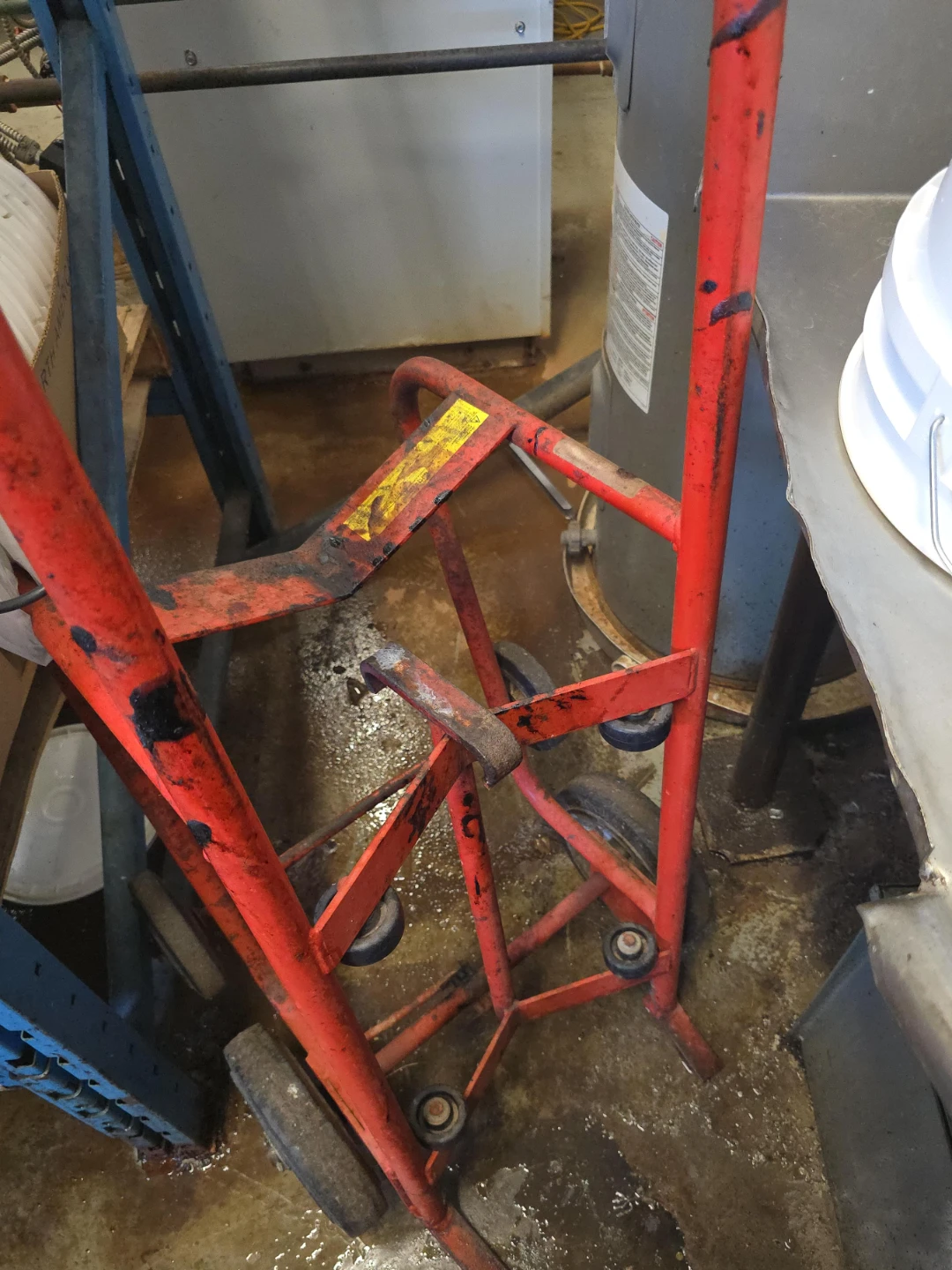 Hand truck for moving large oil or food drums