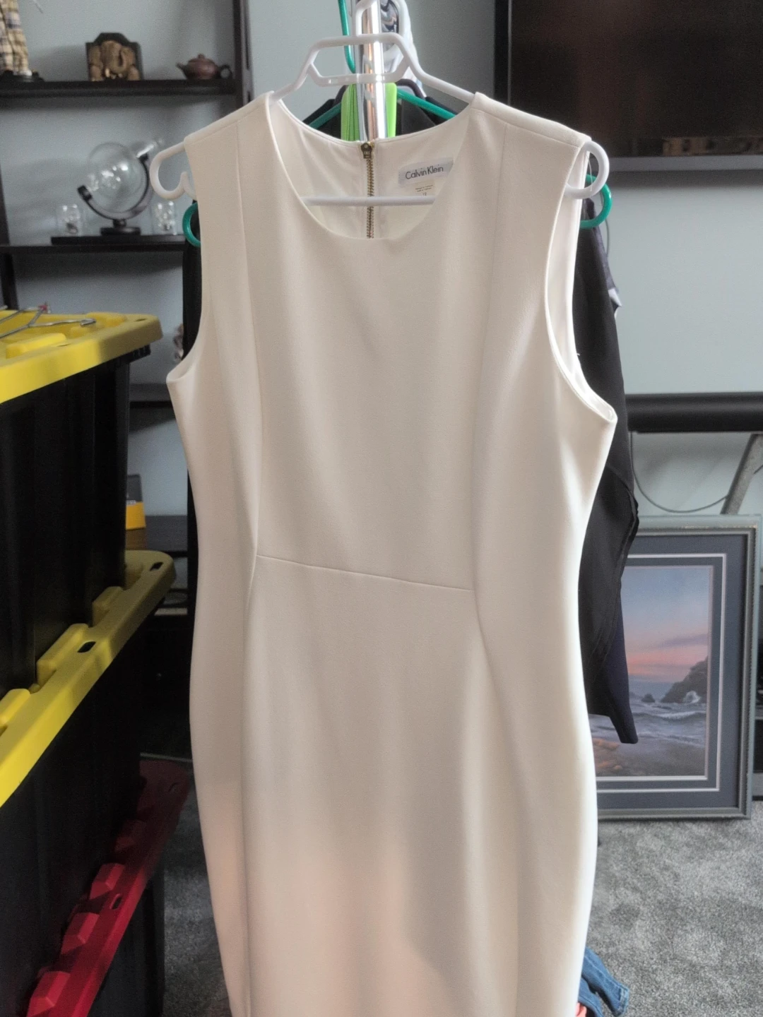 Calvin Klein White Sleeveless Sheath Dress