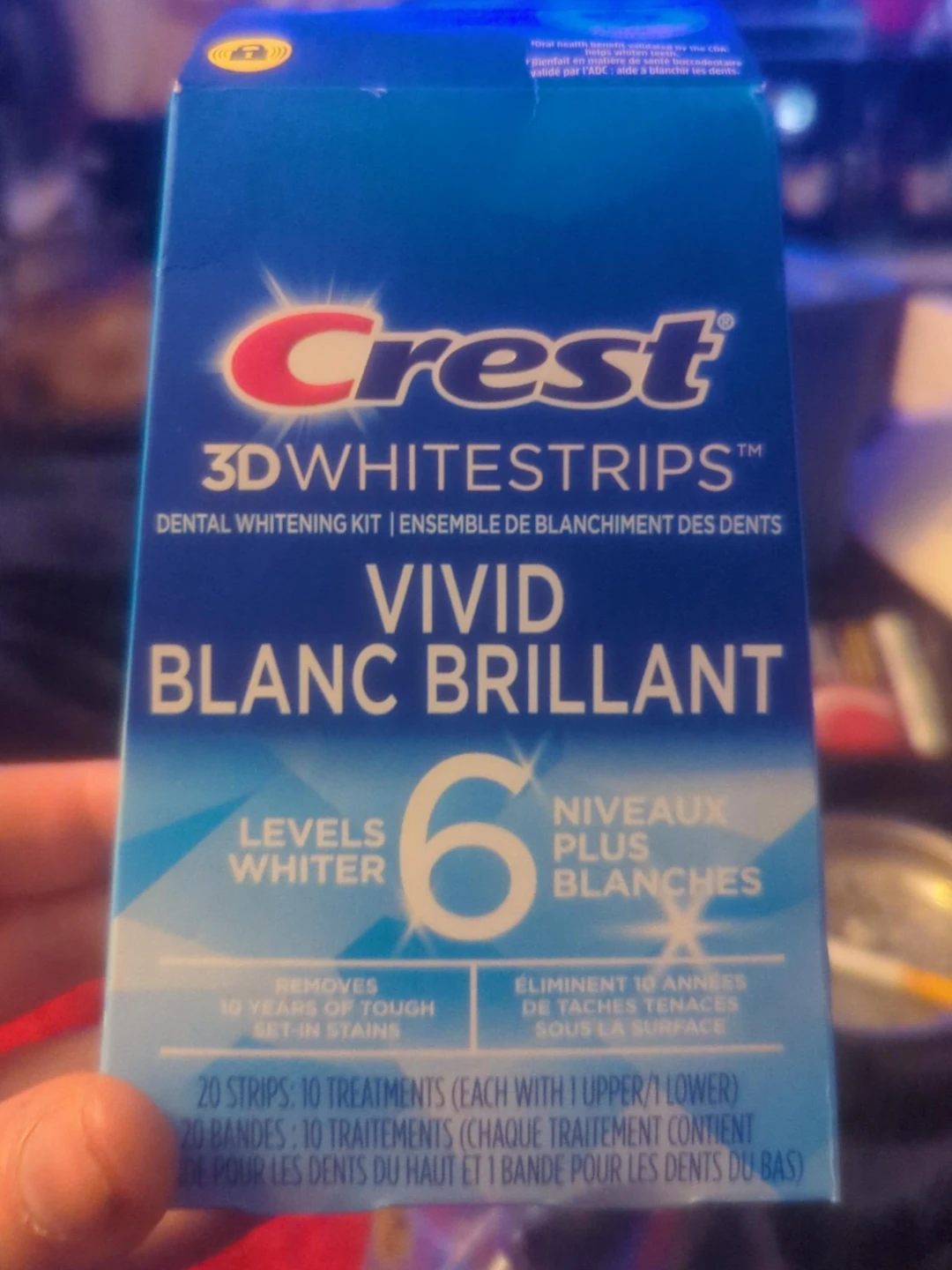 Crest 3DWhitestrips Vivid Dental Whitening Kit