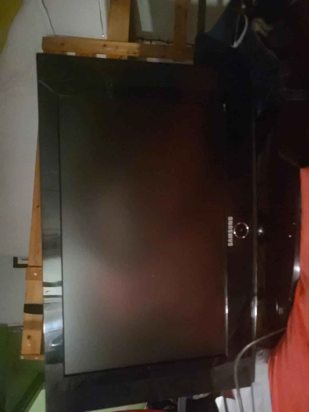 Samsung LN22A330J1D 22" Television