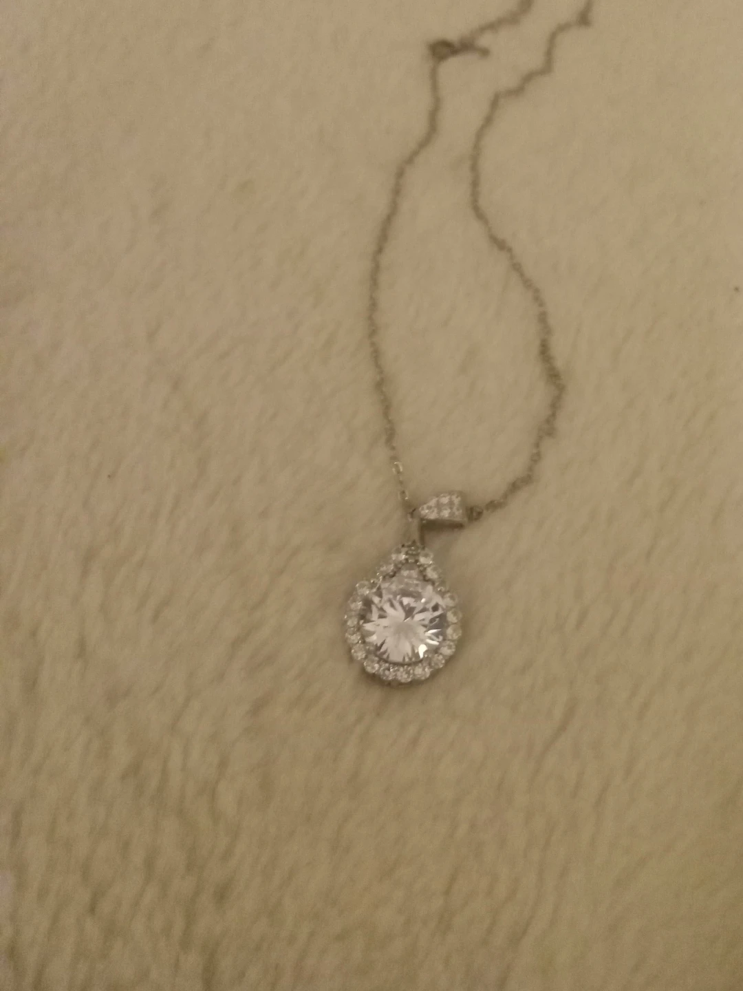 Silver-tone teardrop pendant necklace