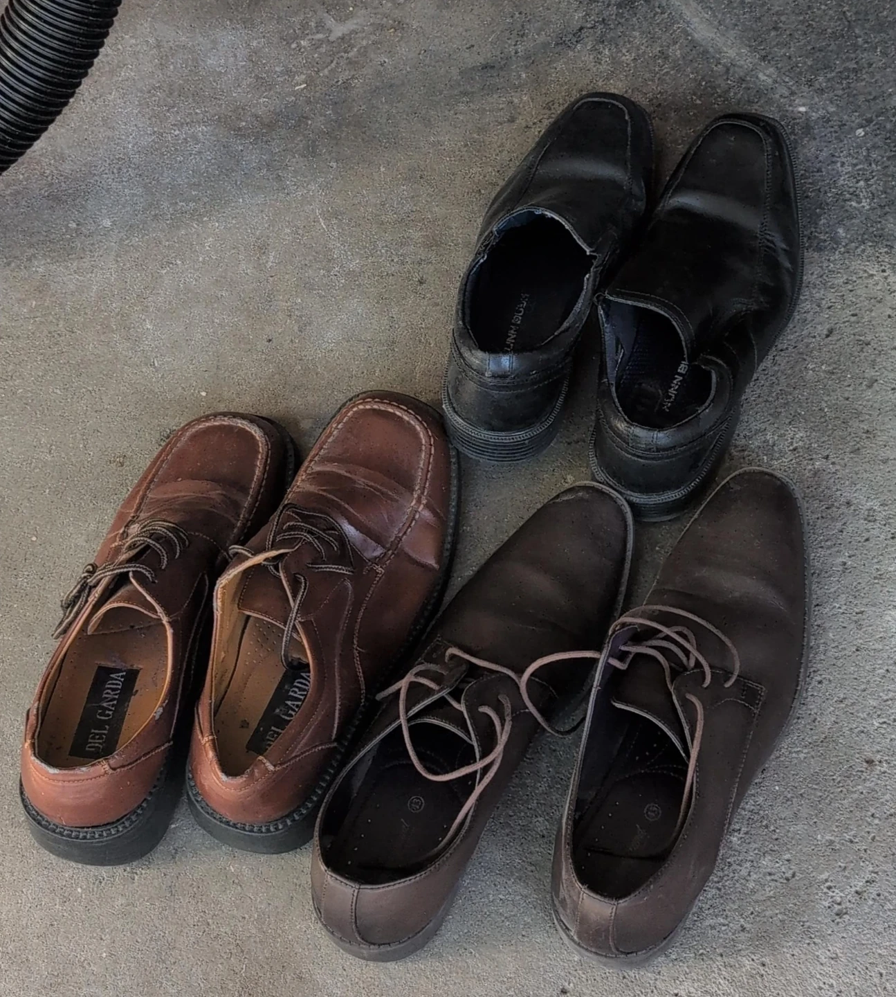 Men's Dress Shoes - Del Garda & John Baker