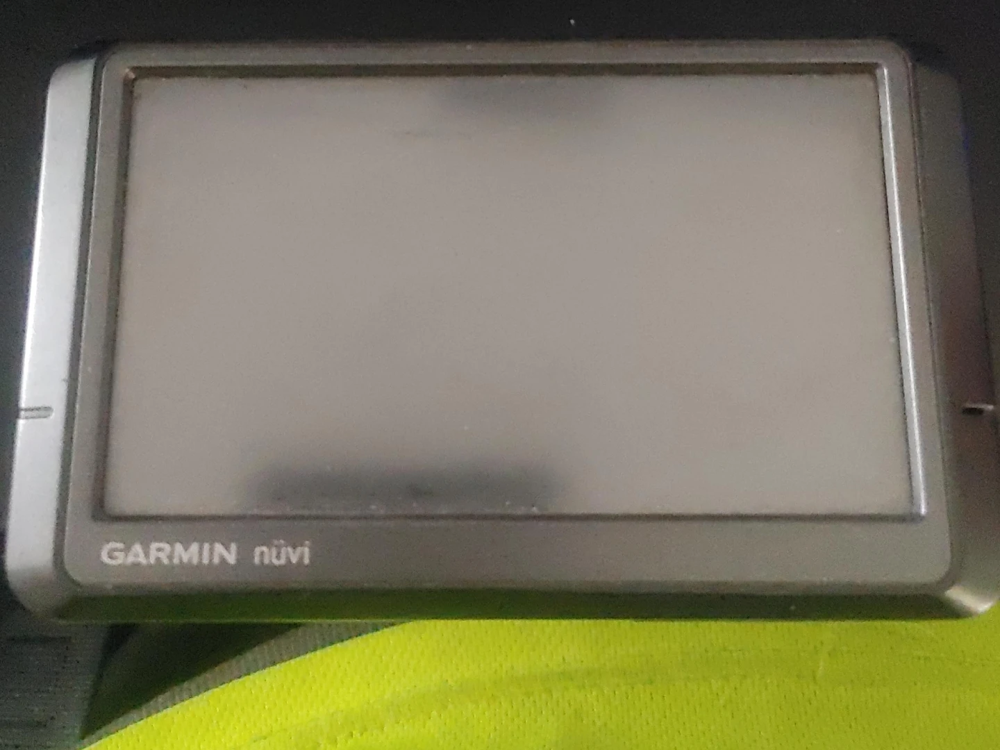 Garmin nüvi GPS Navigator