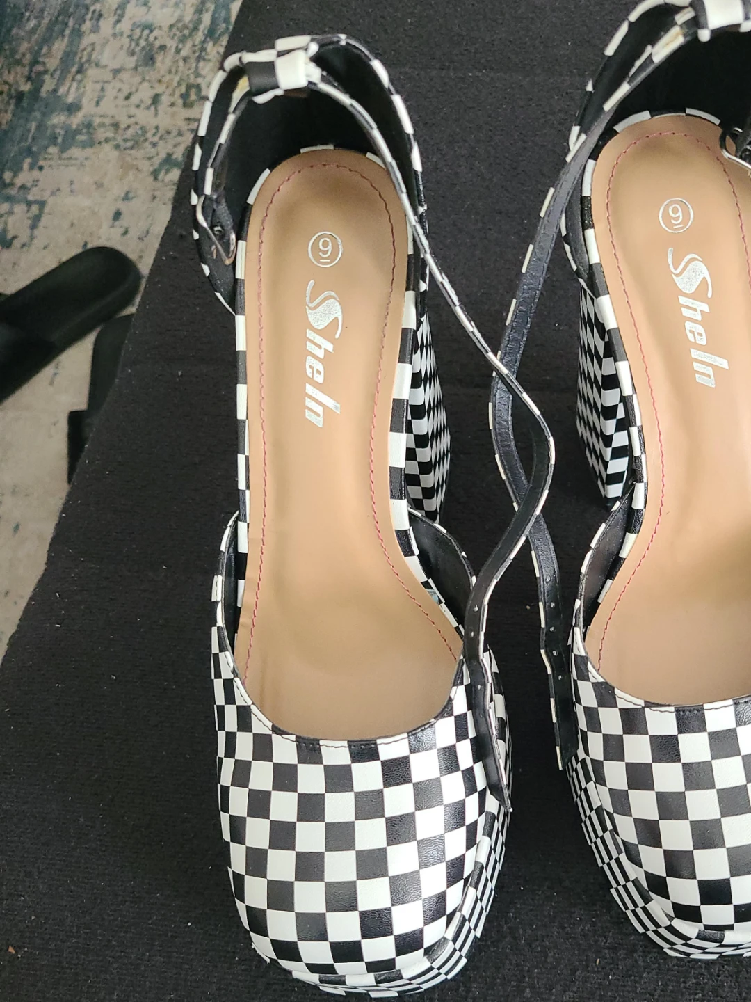 SHEIN Black & White Checkered Platform Heels Size 9