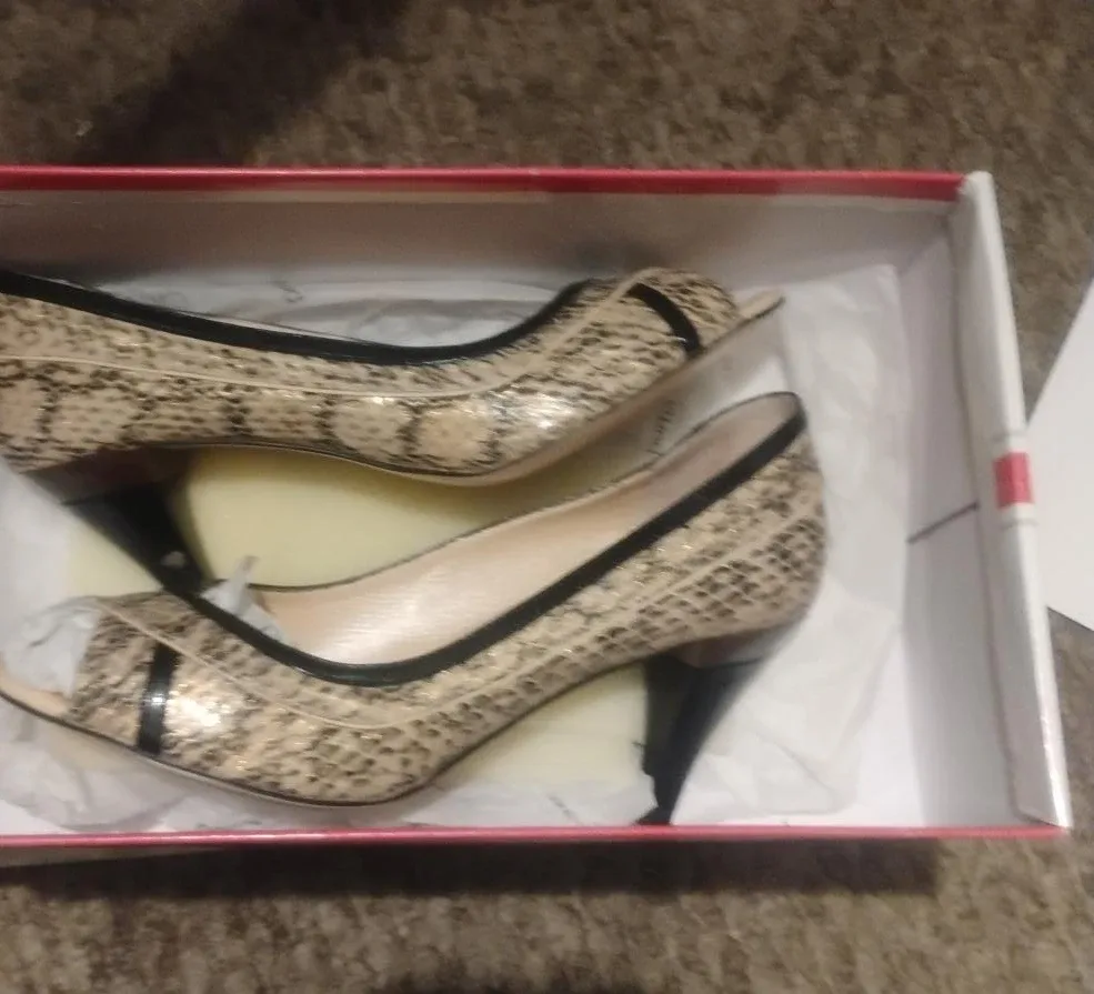 Women's Peep Toe Heels - Snake Print