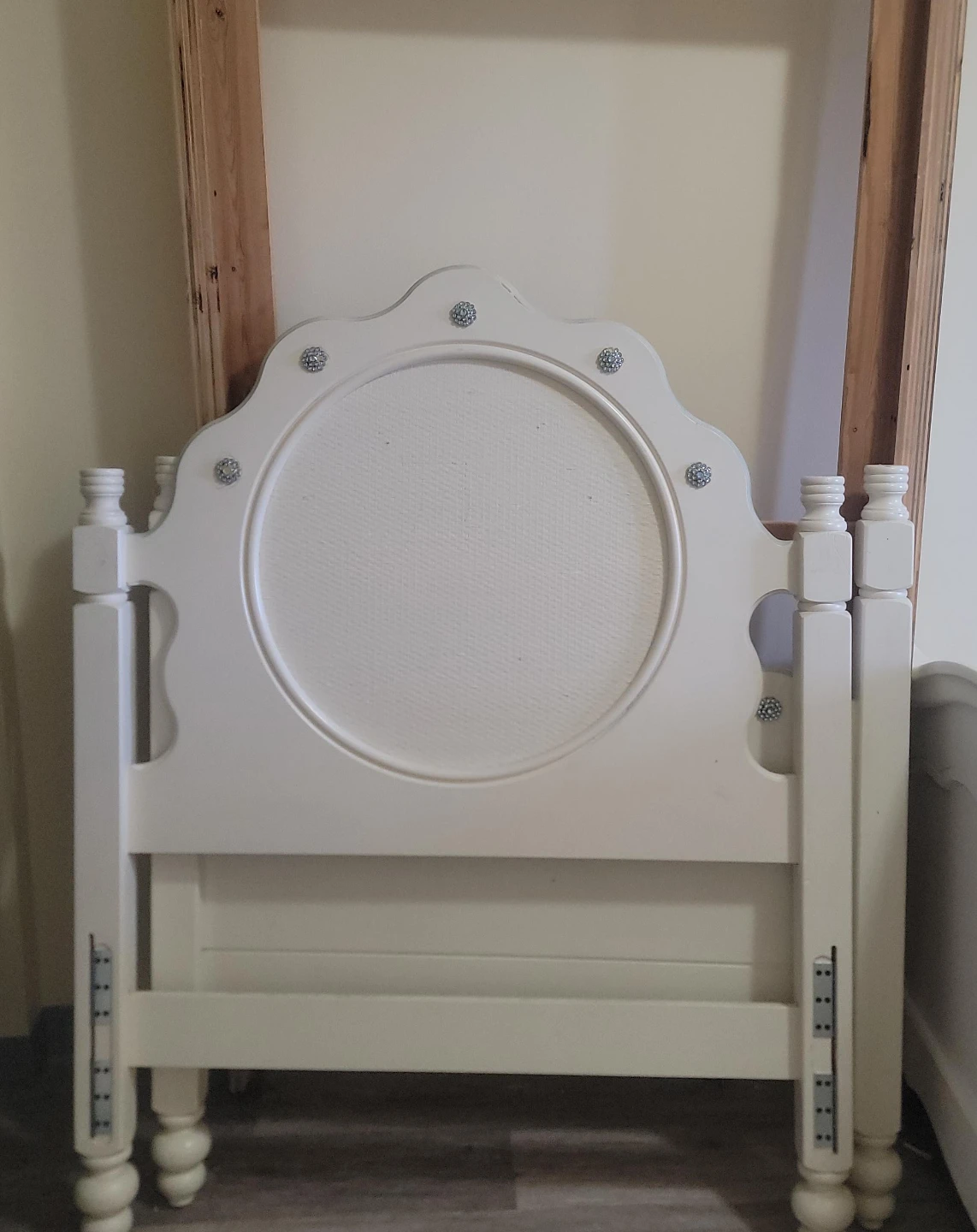 White Twin Headboard and Footboard Set