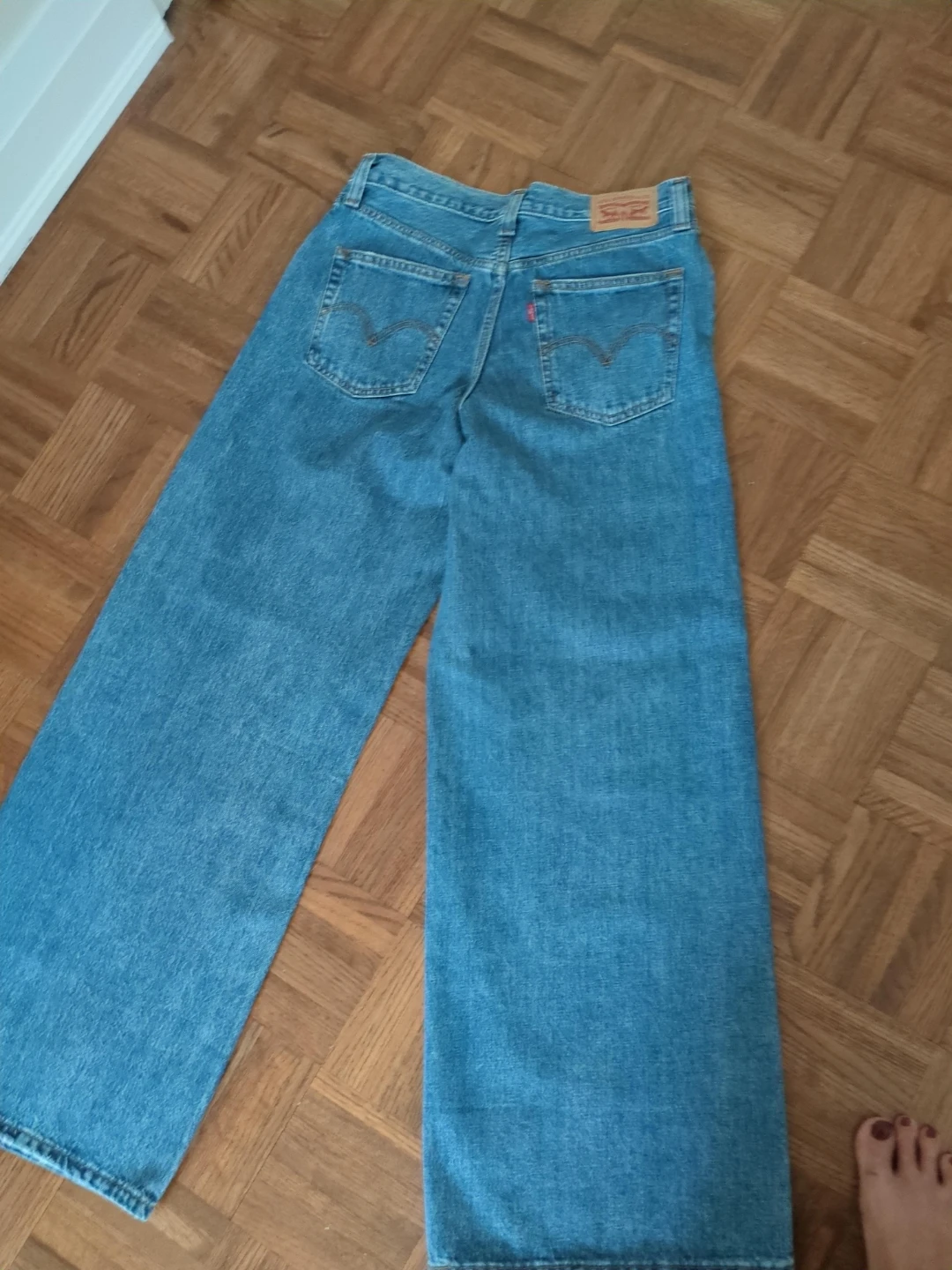 Levi's Blue Denim Wide Leg Jeans size 28