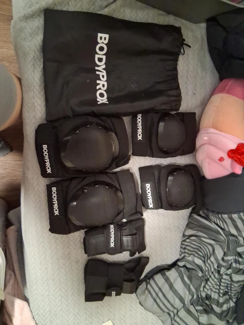 BODYPROX Protective Gear Set with Bag