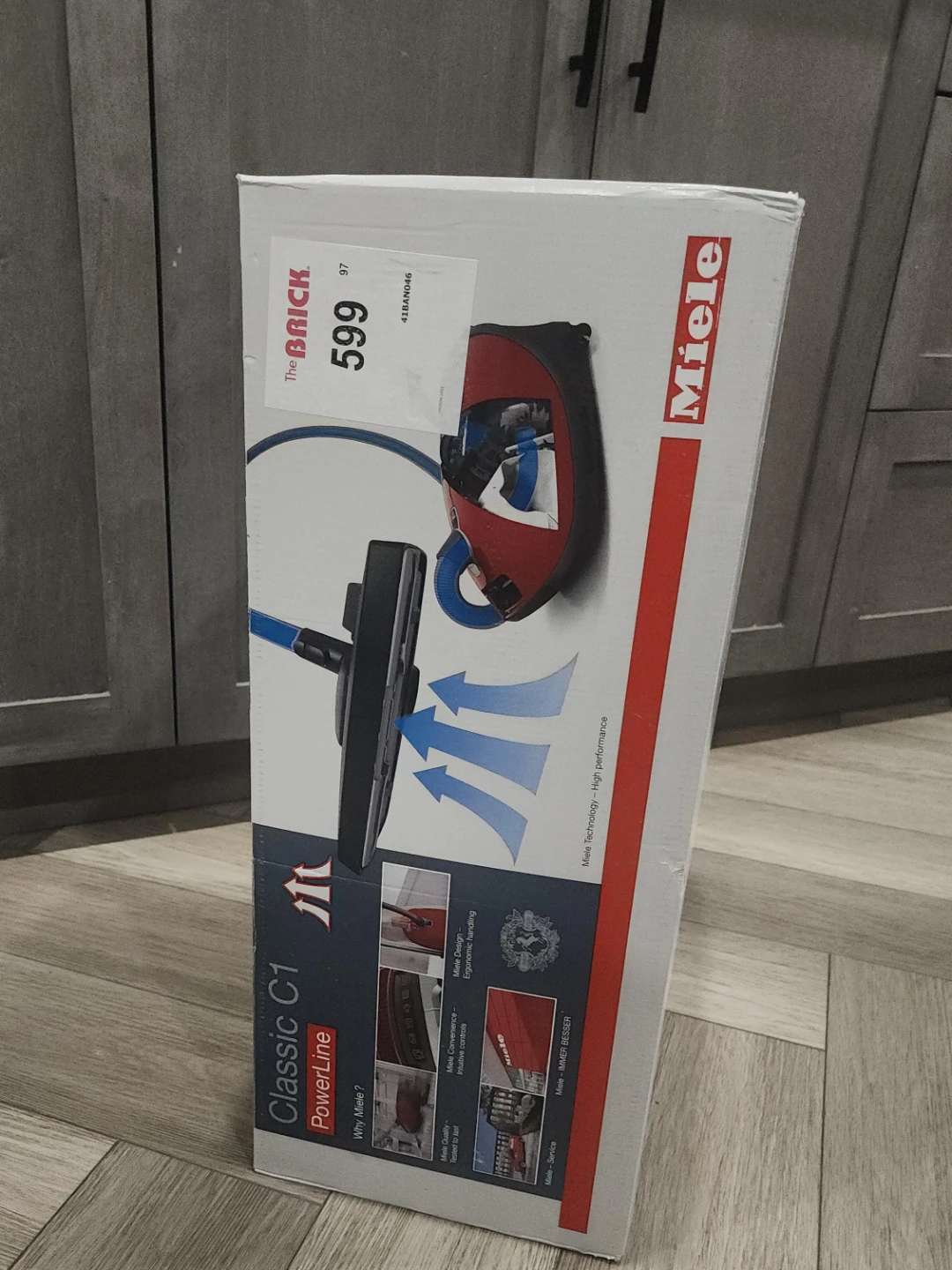 Miele Classic C1 PowerLine Vacuum Cleaner