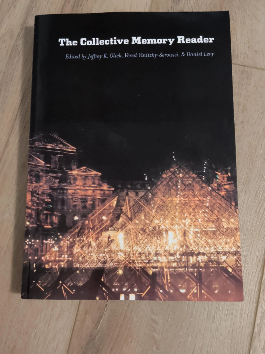 The Collective Memory Reader Book