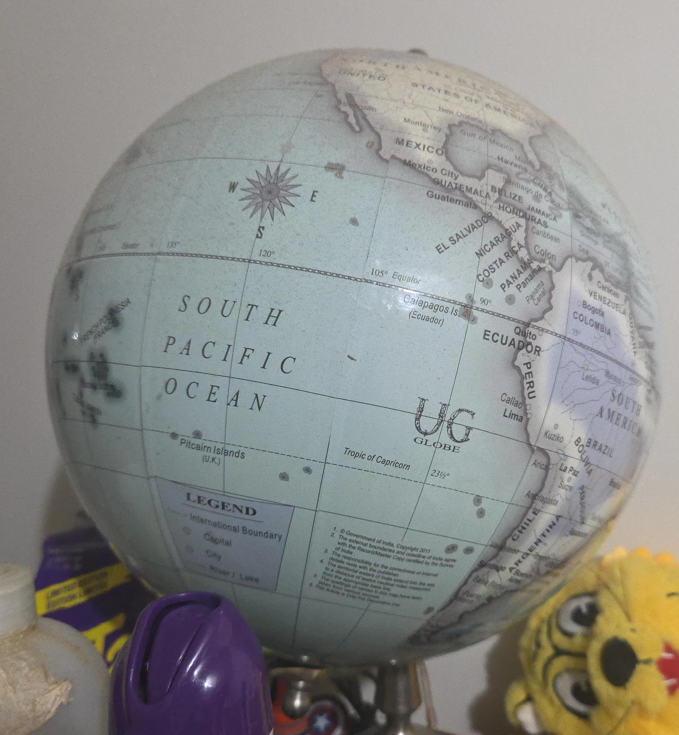 UG Globe