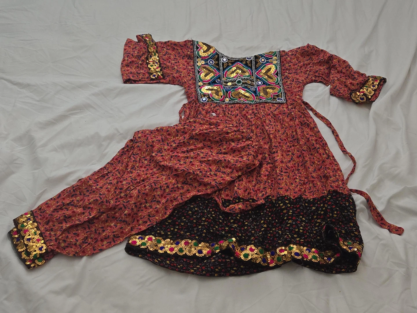 Embroidered Girls' Afghan Set