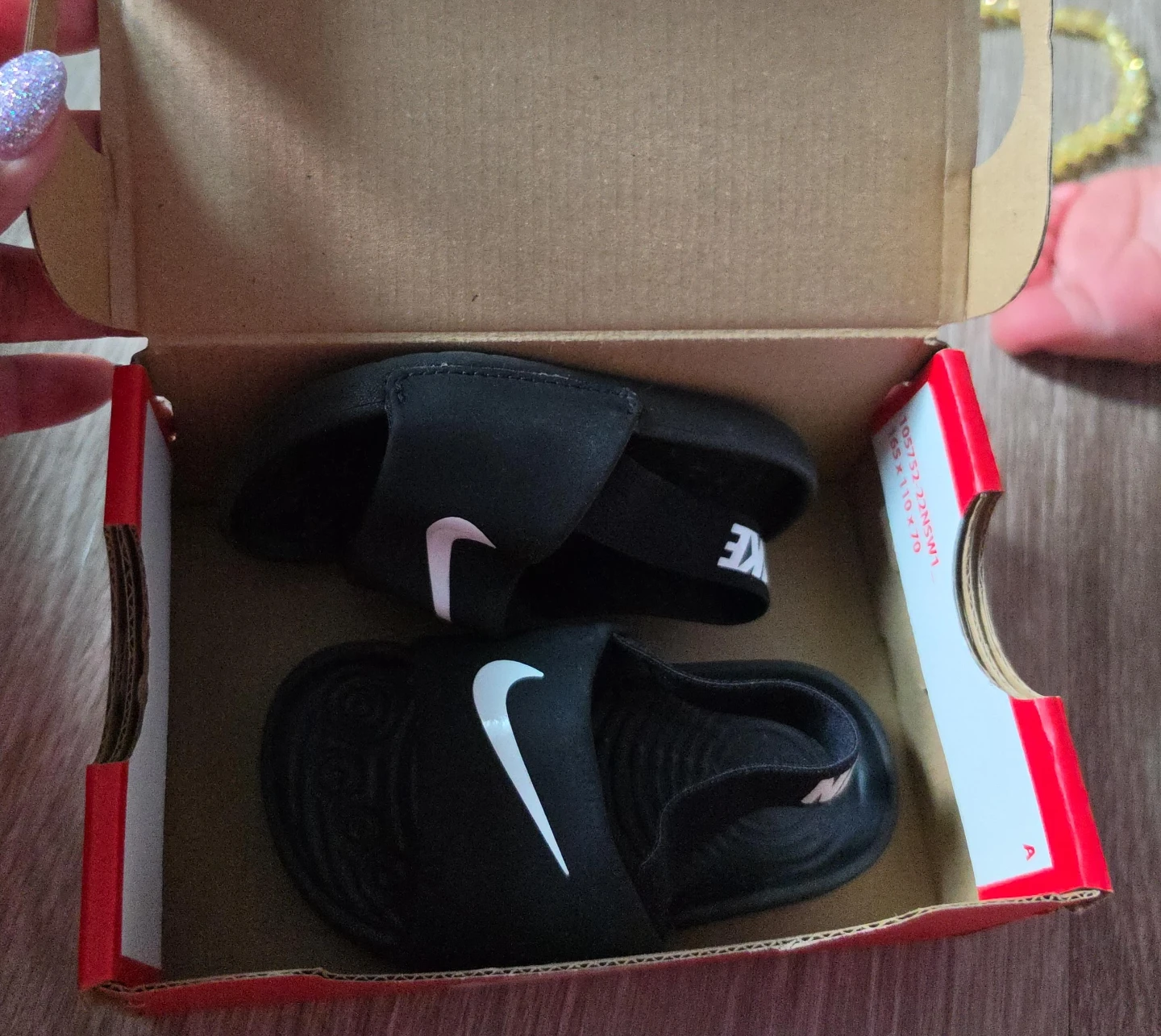 Nike Kawa Slide TD Black/White Size 6c