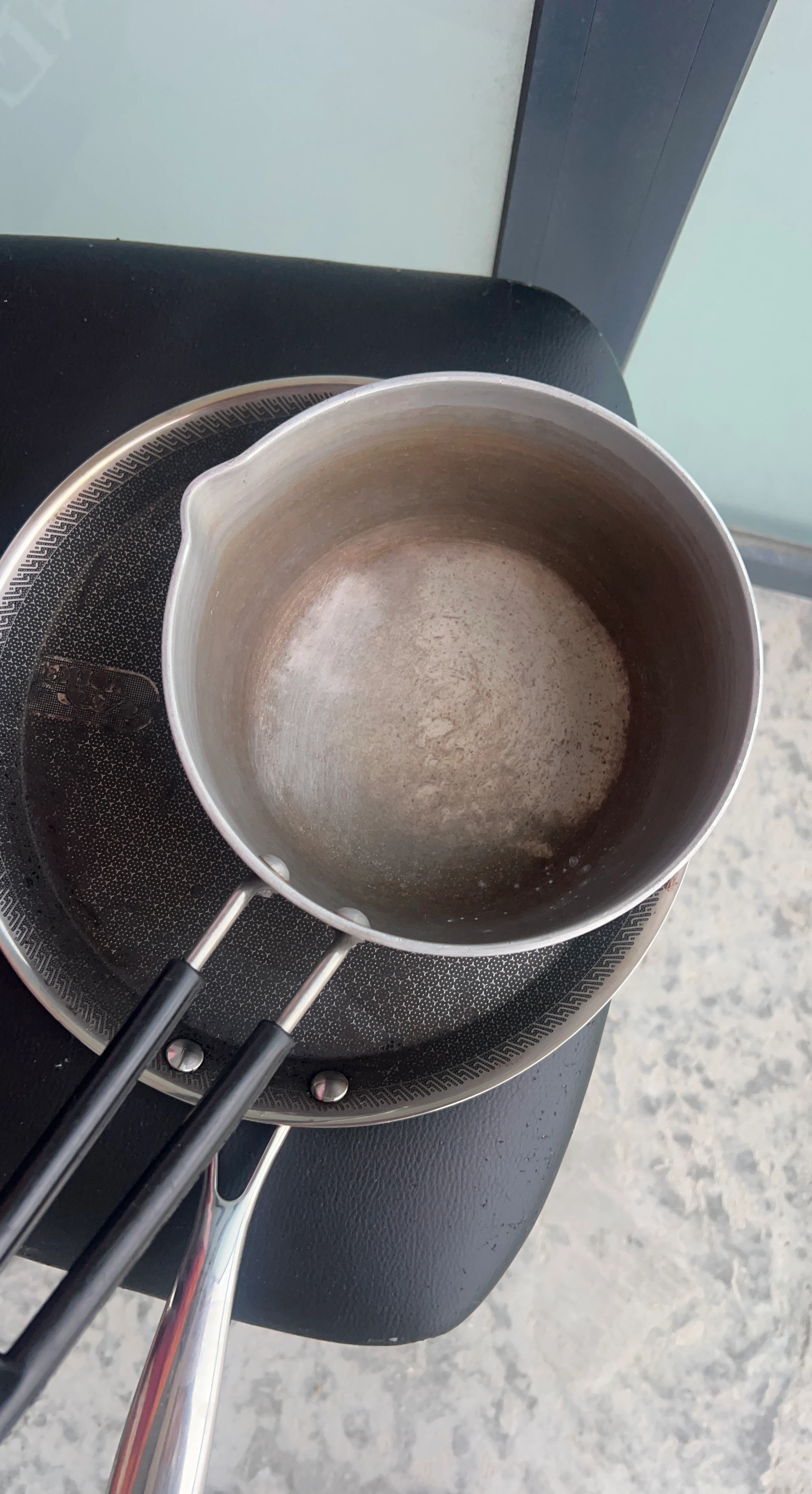 Aluminum Saucepan and Frying Pan