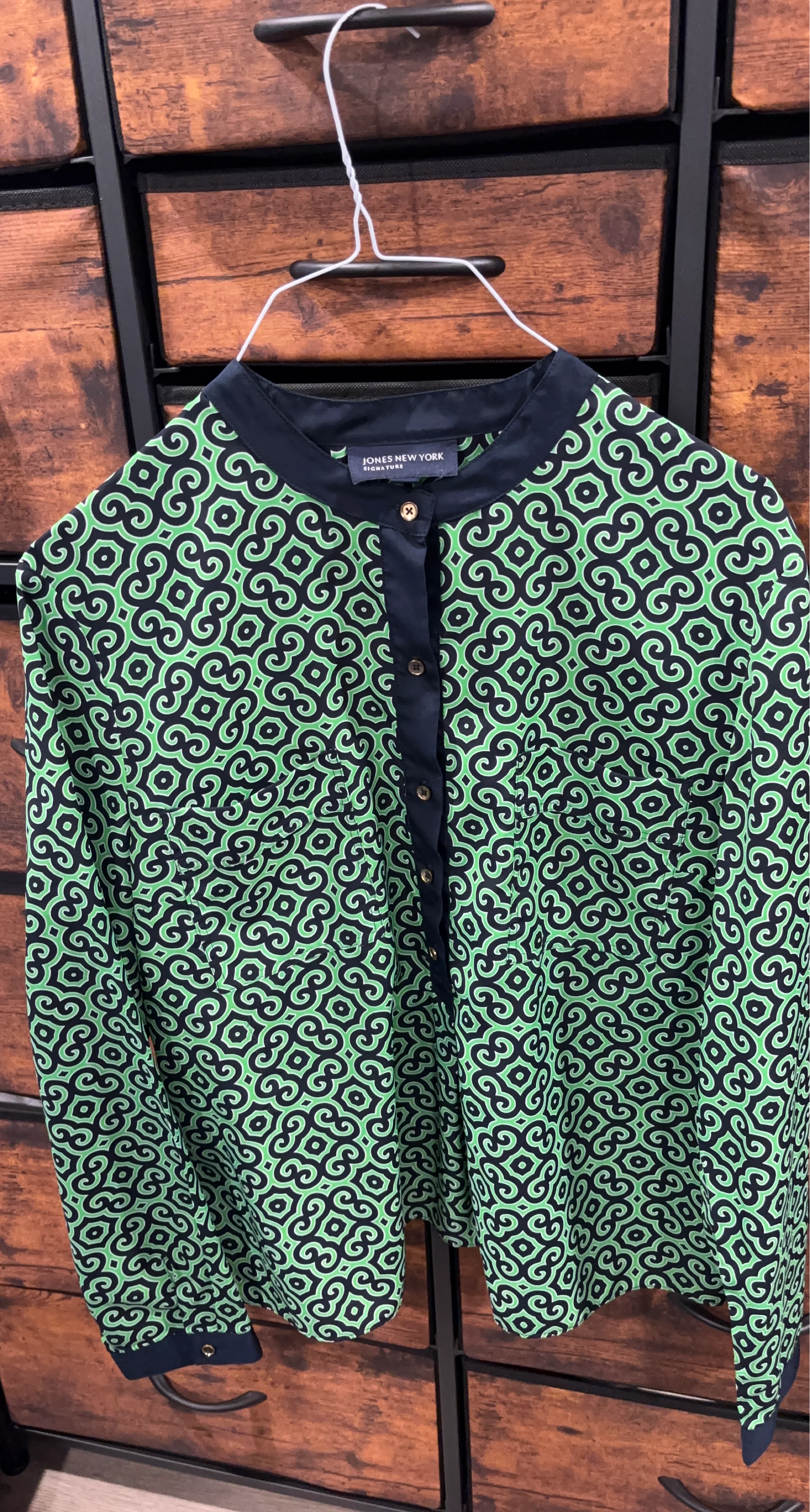 Jones New York Signature Green & Navy Pattern Blouse XL