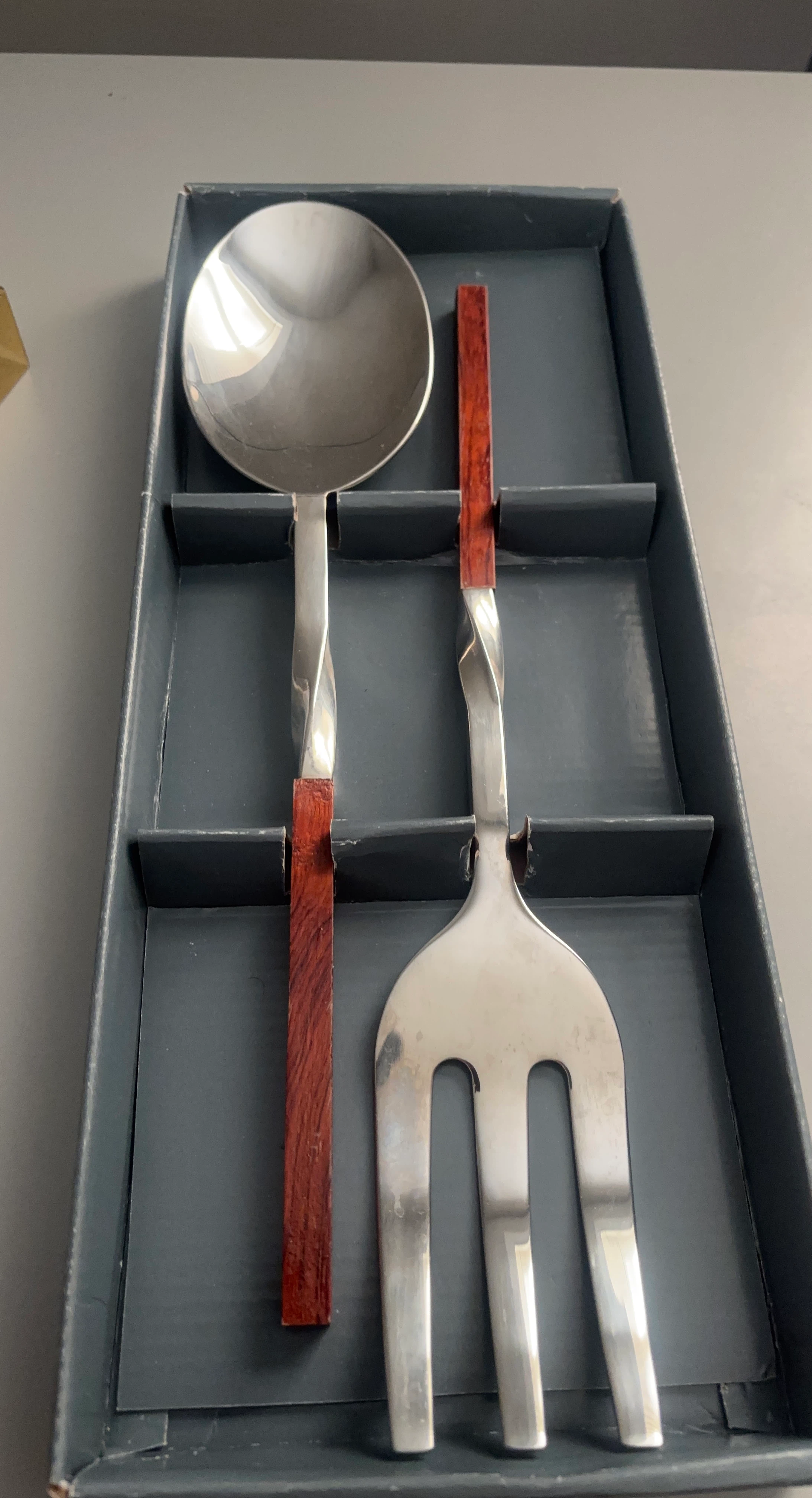 New Villeroy & Boch New Wave Salad Serving Set