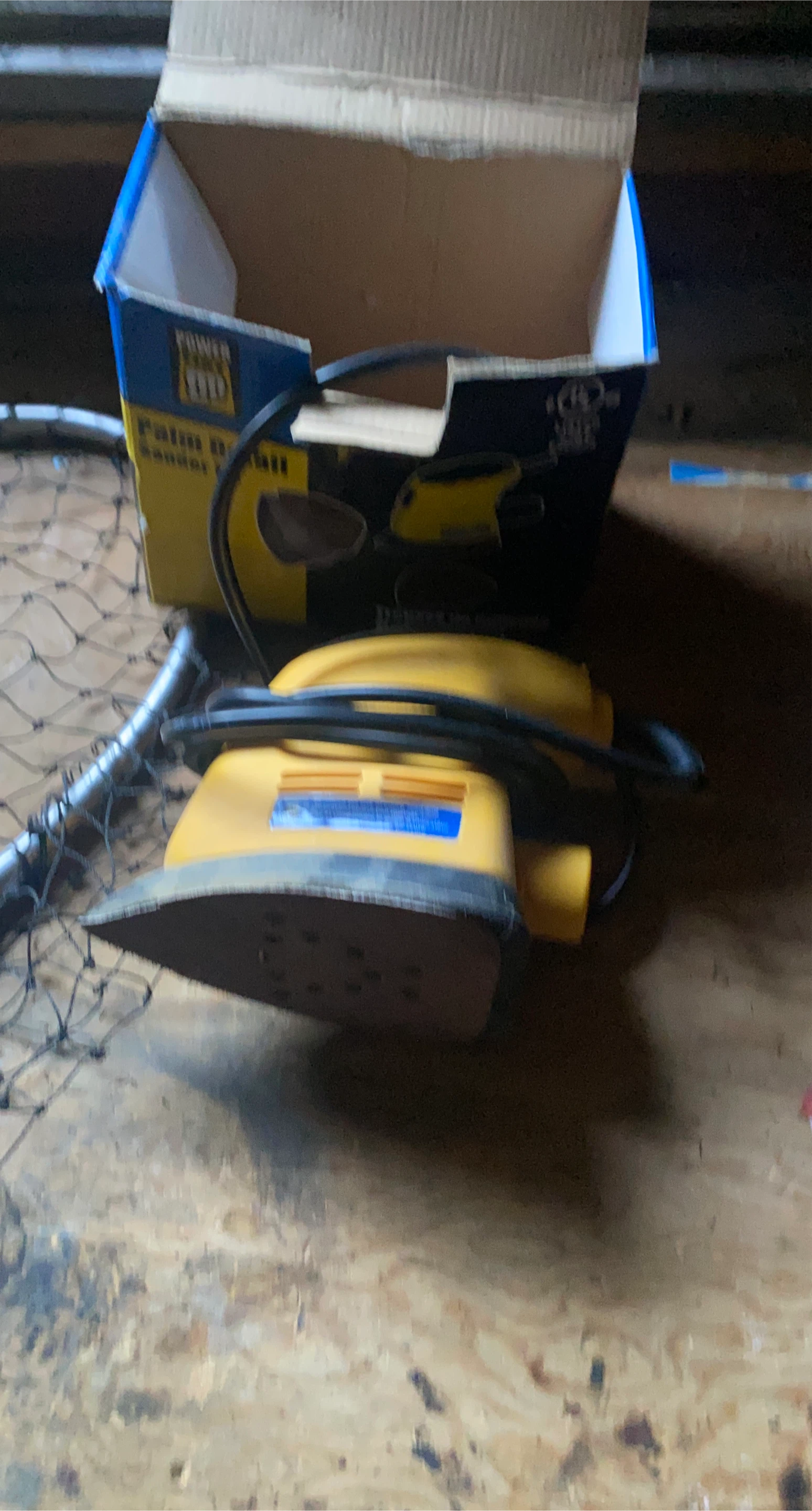 Power Force Palm Detail Sander