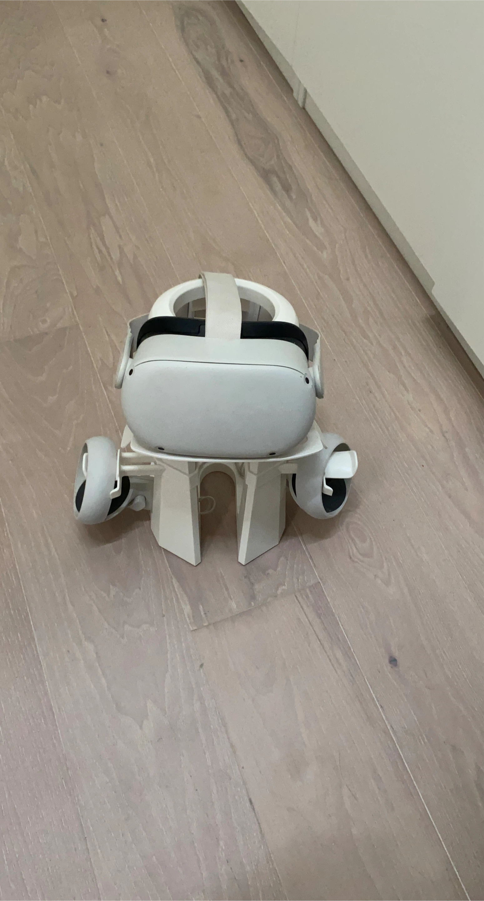 Meta Quest 2 VR Headset with stand
